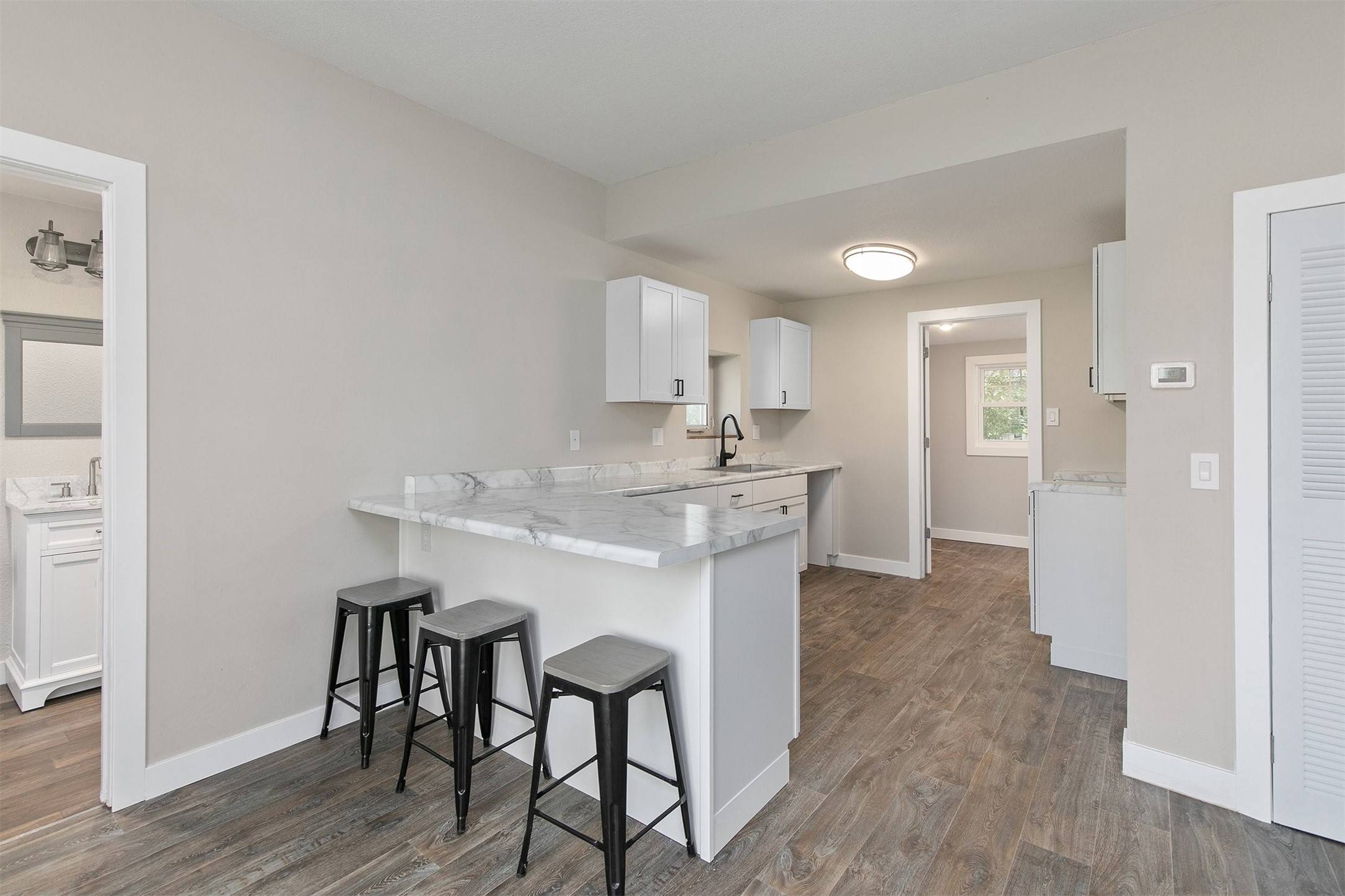 Melcher-dallas, IA 50062,607 Grand Street