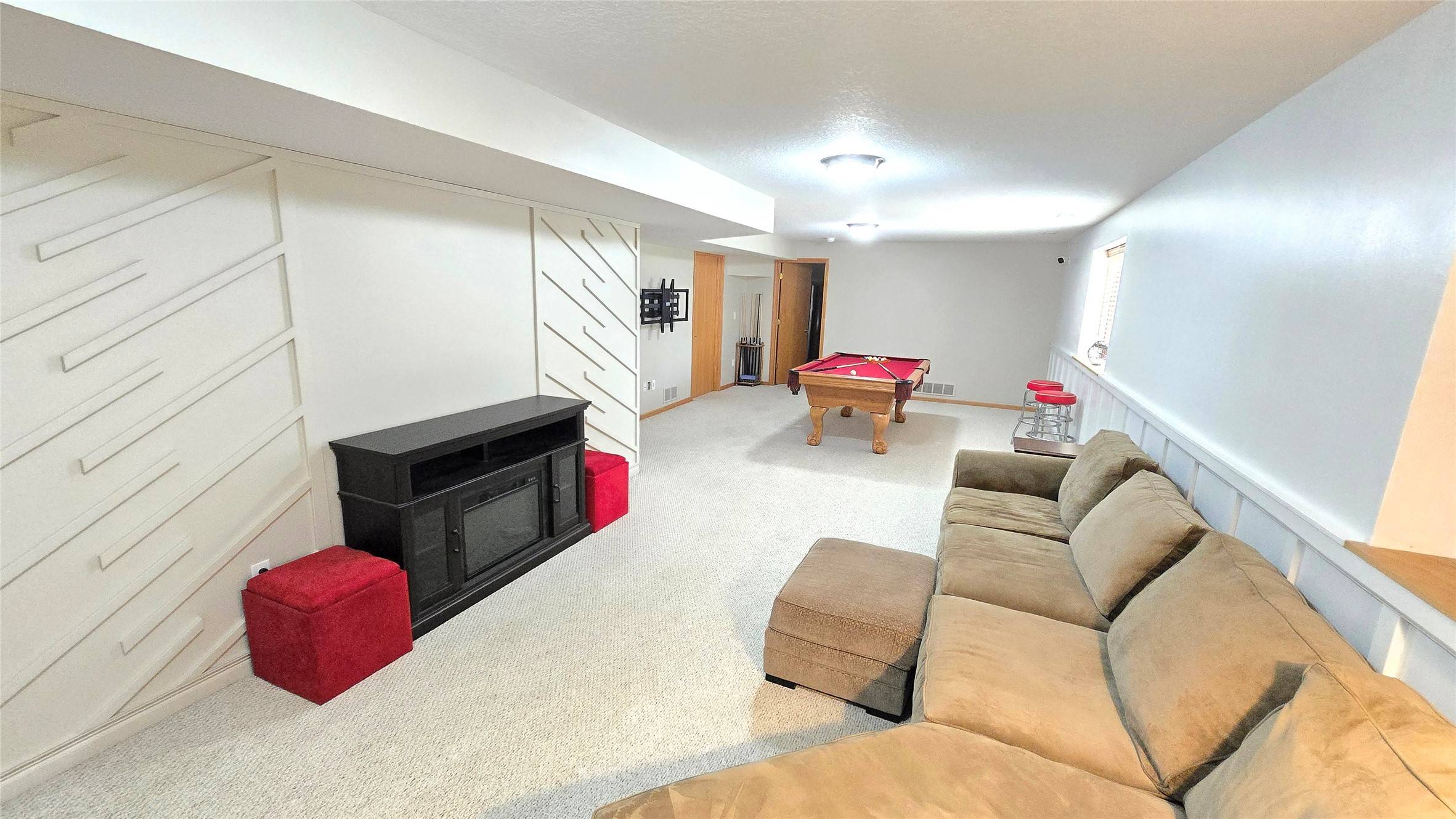 Ankeny, IA 50023,3905 NW 4th Street
