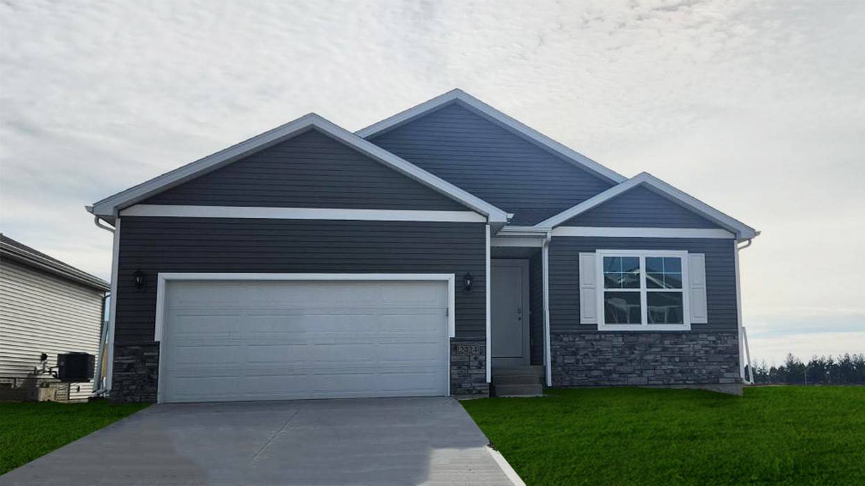 Altoona, IA 50009,3438 10th Avenue SW