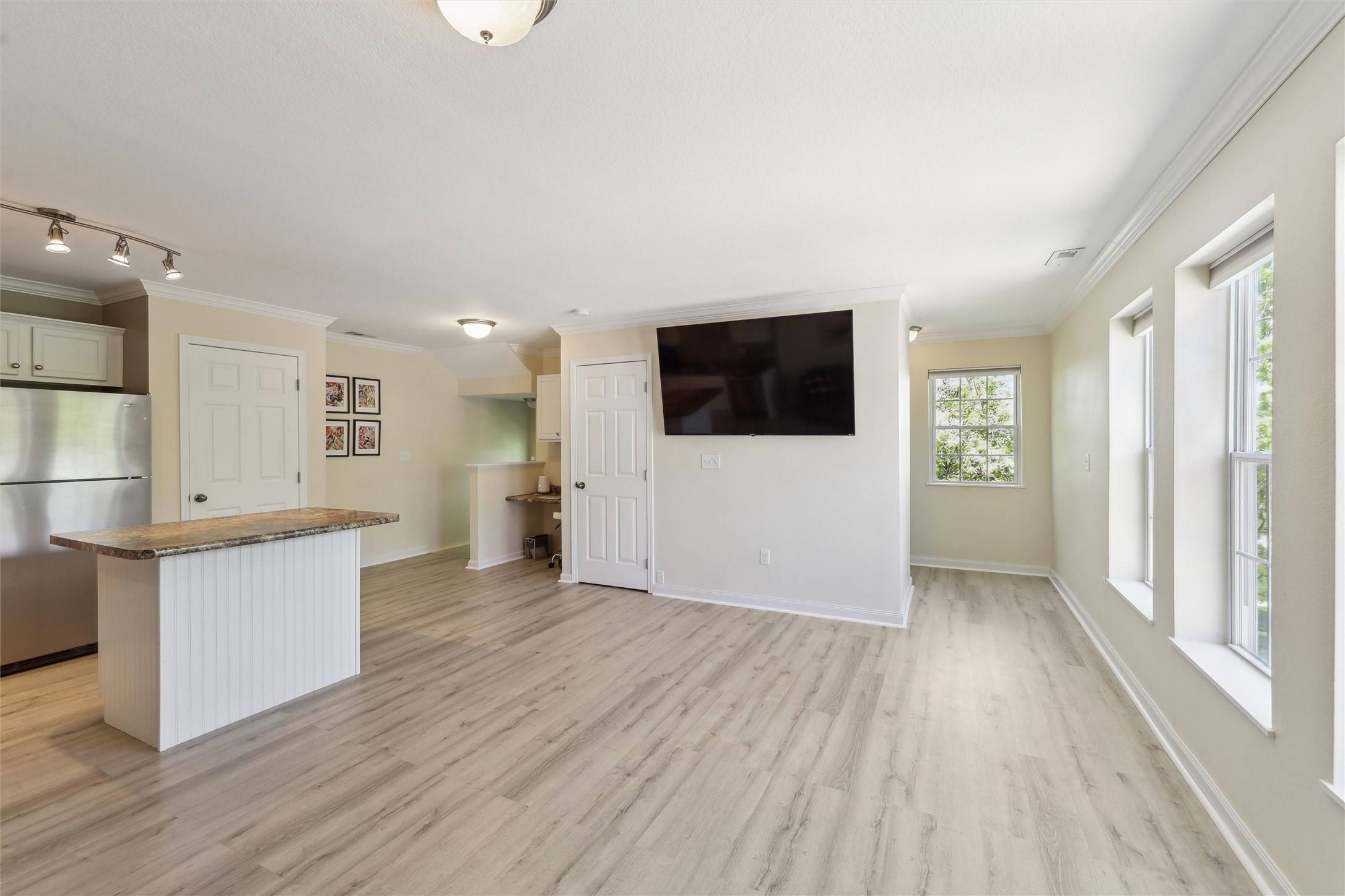 West Des Moines, IA 50266,8302 Westown Parkway #10001