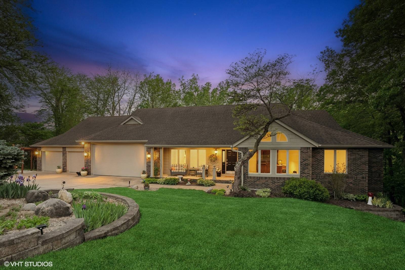 Ankeny, IA 50023,518 SW Nottingham Road
