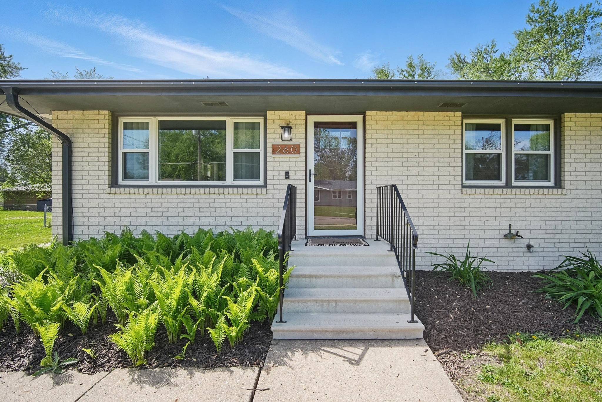 Waukee, IA 50263,260 Waukee Avenue