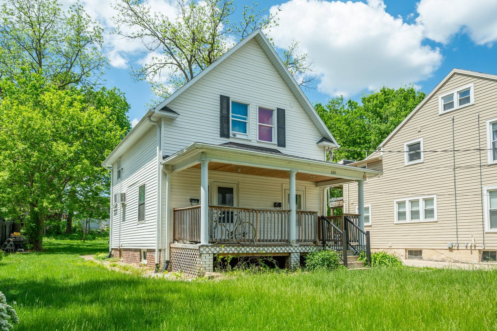 Des Moines, IA 50312,620 38th Street