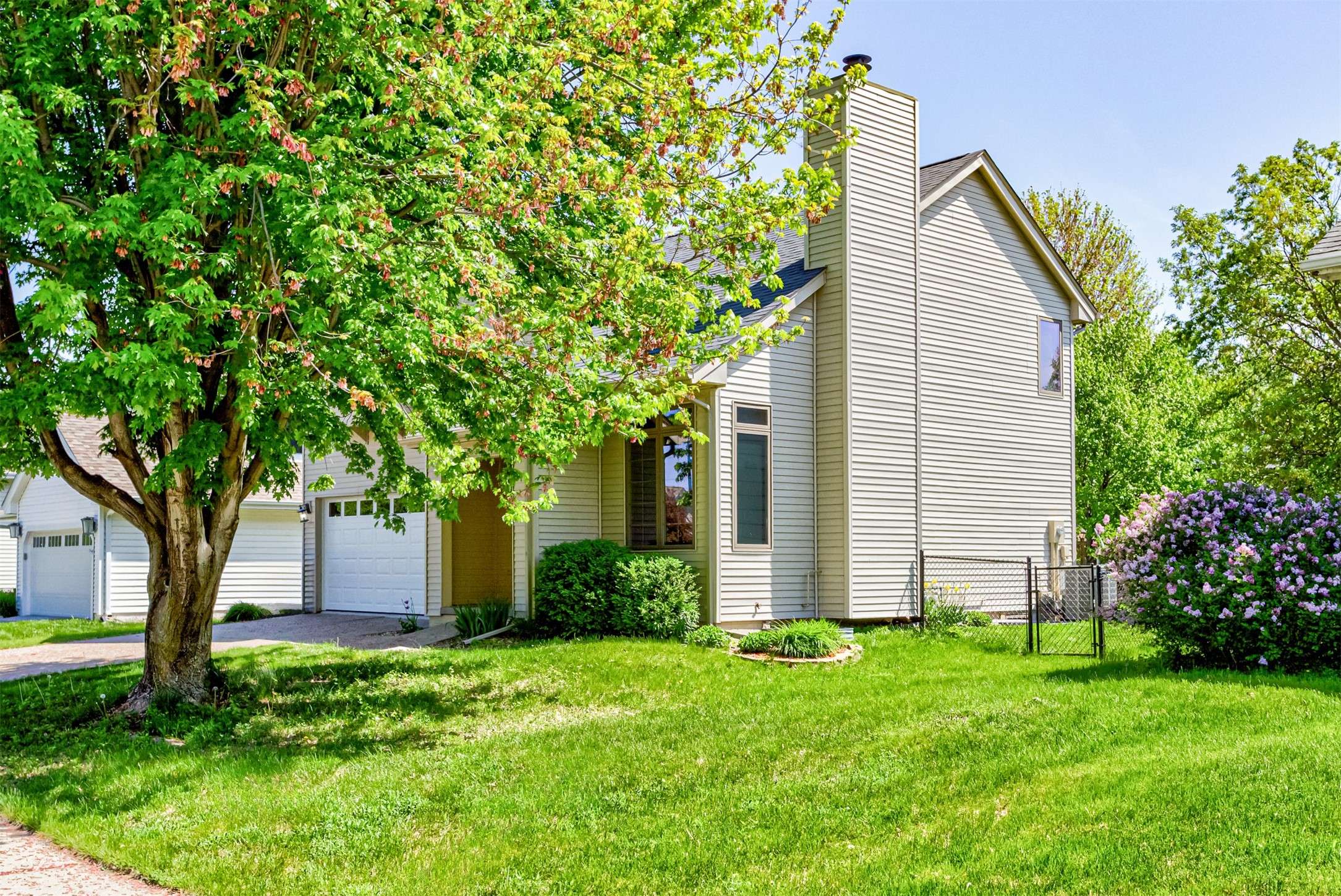 Ames, IA 50010,3814 Brookdale Avenue
