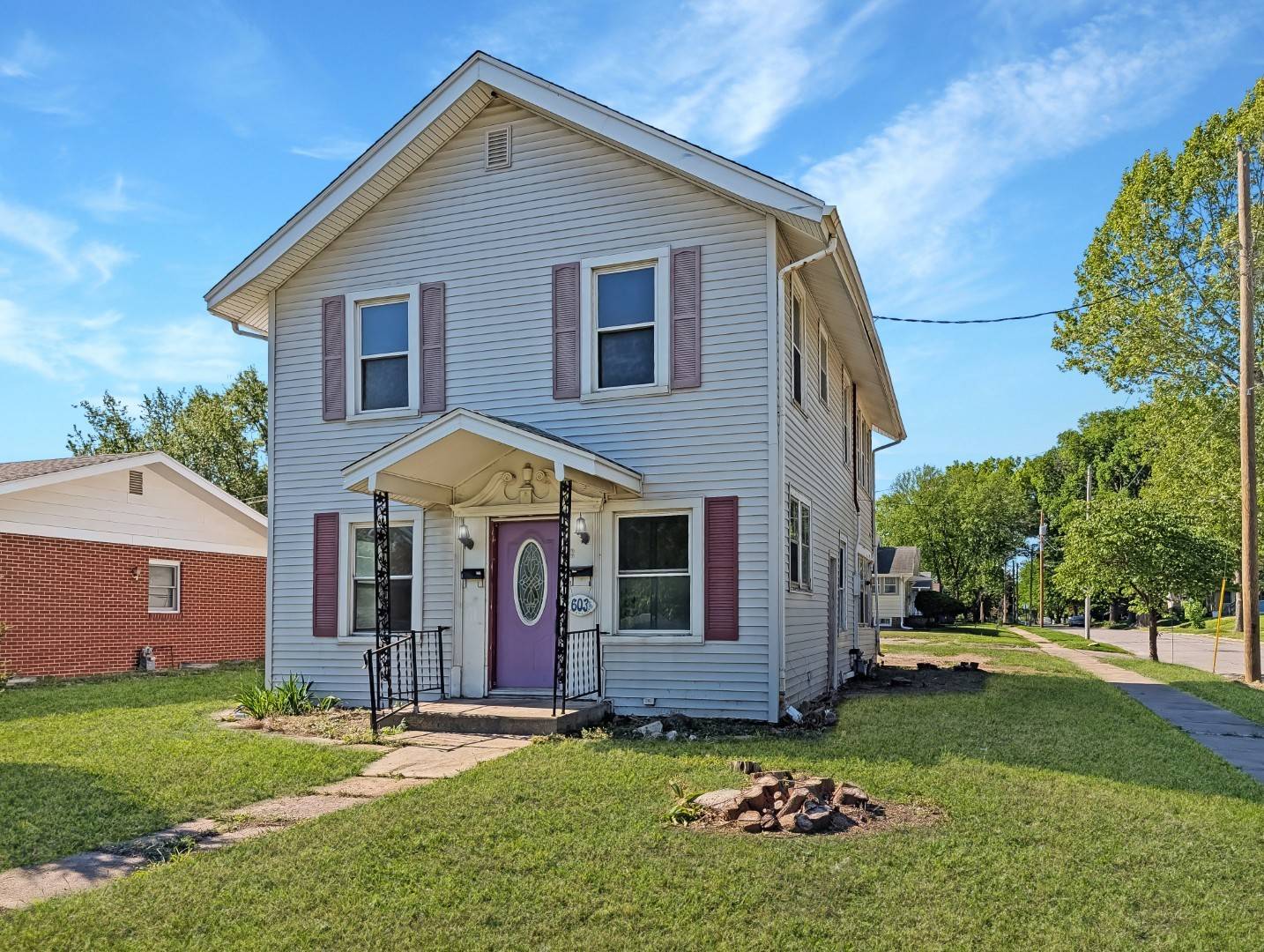 Des Moines, IA 50313,603 E Euclid Avenue