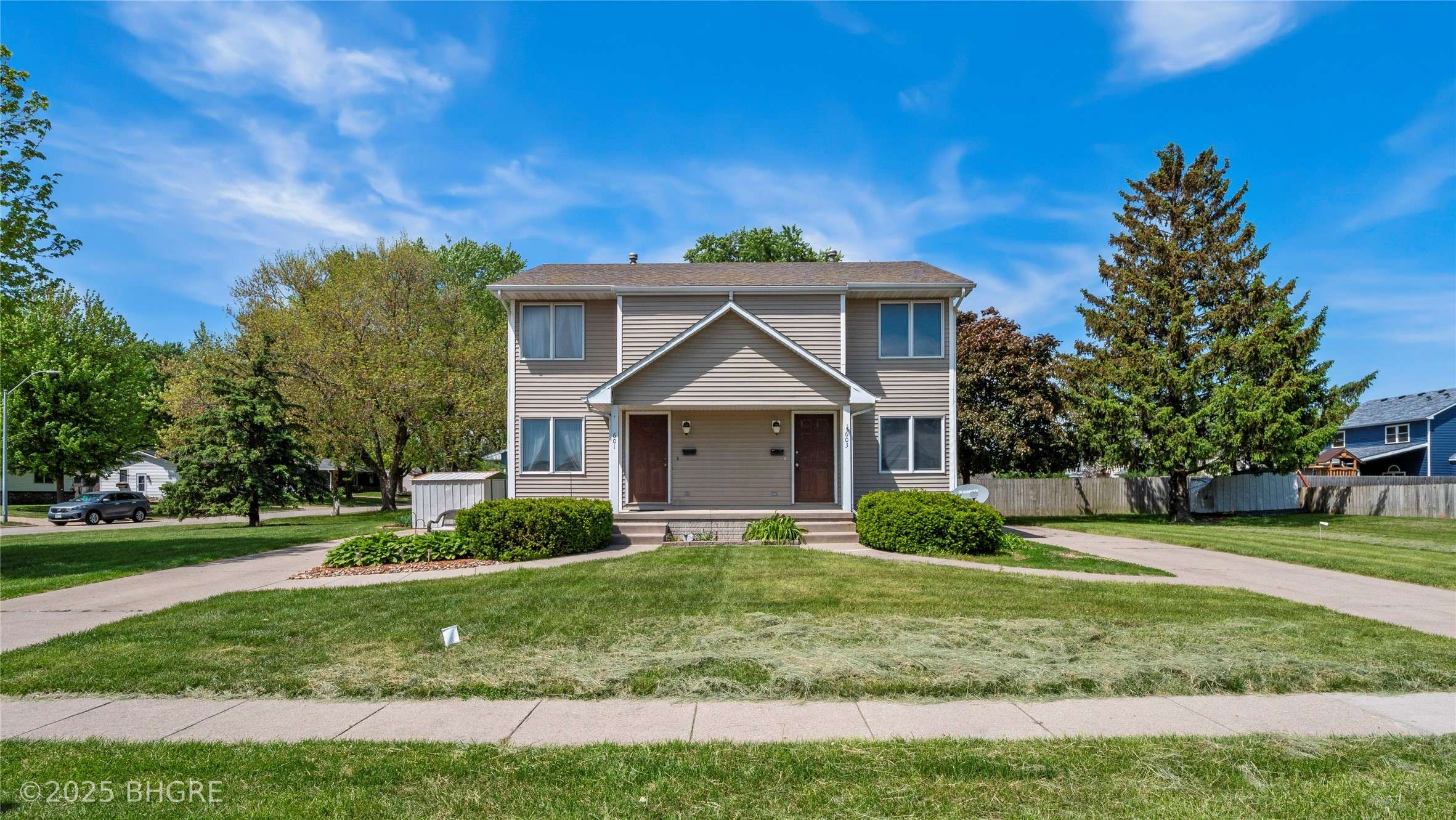 Altoona, IA 50009,601-603 15th Street SE