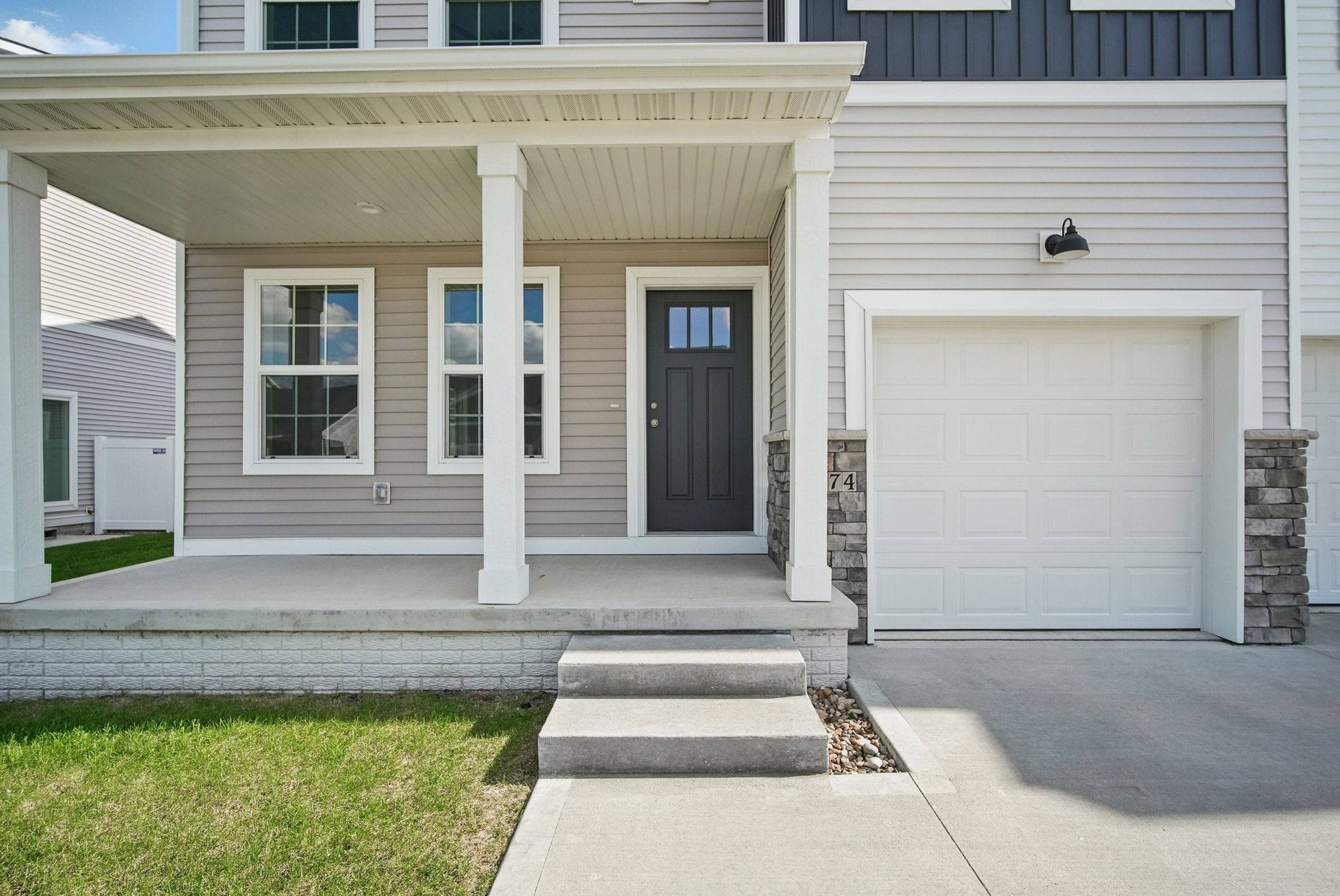West Des Moines, IA 50266,9674 Crowning Drive