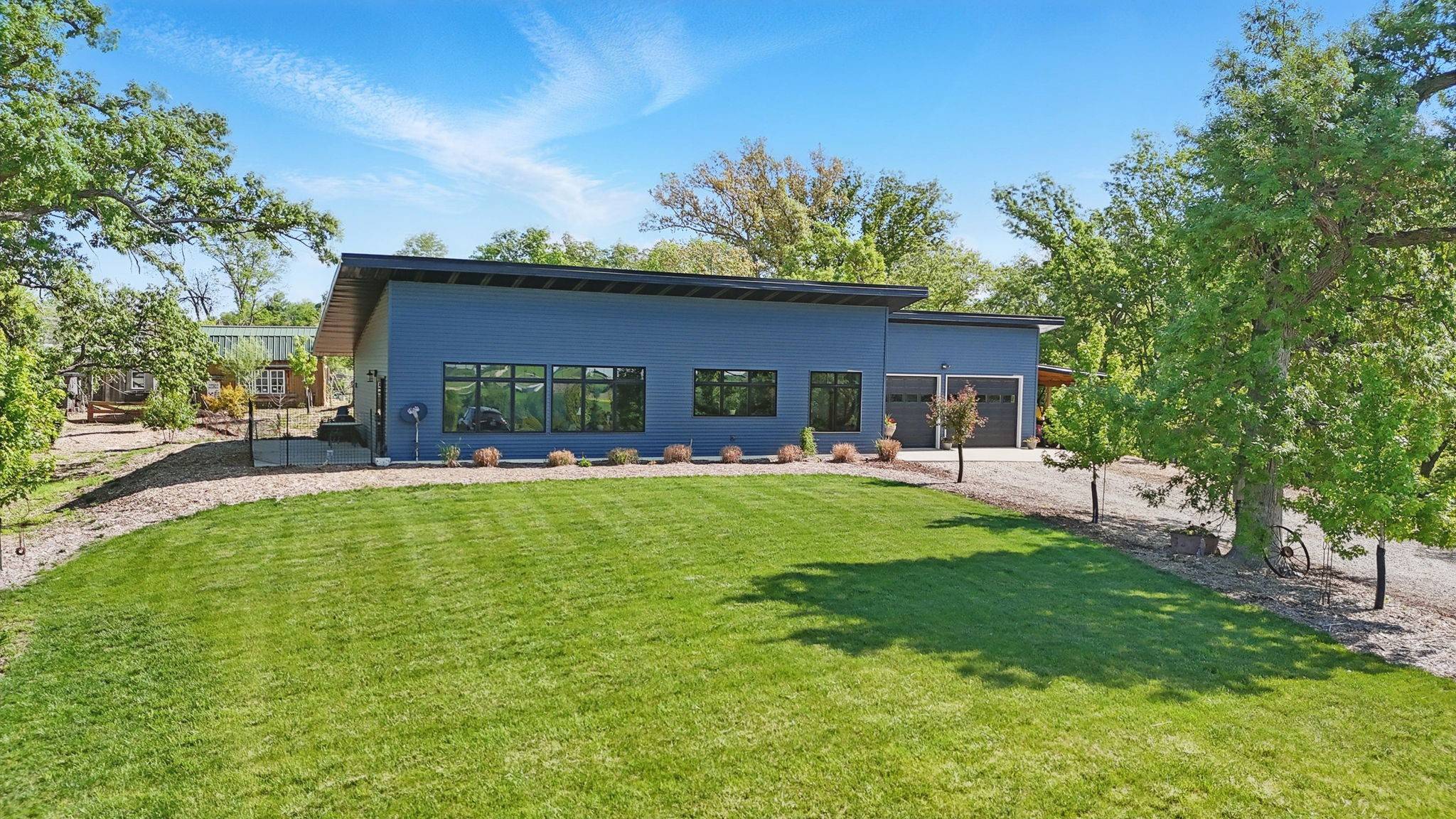 Winterset, IA 50273,2381 Carver Road
