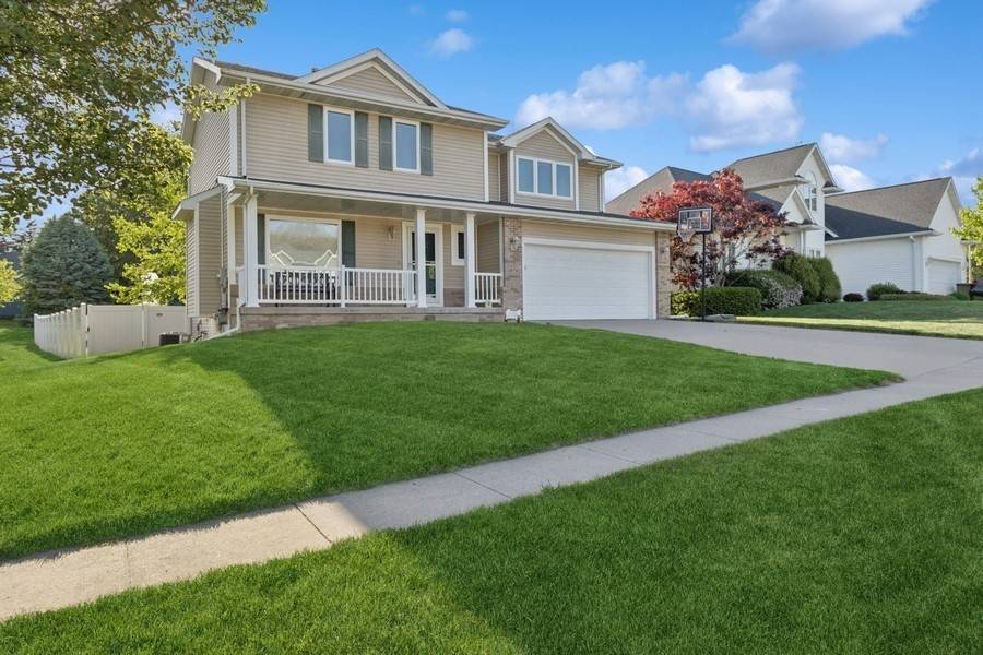West Des Moines, IA 50266,974 78th Place