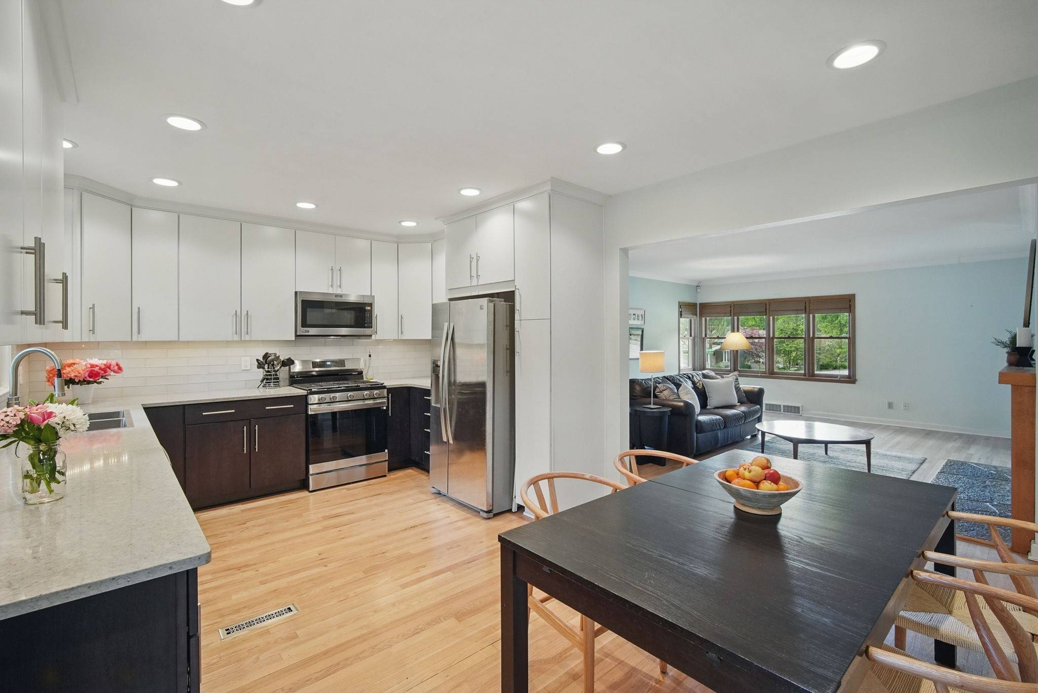 Des Moines, IA 50312,639 57th Street