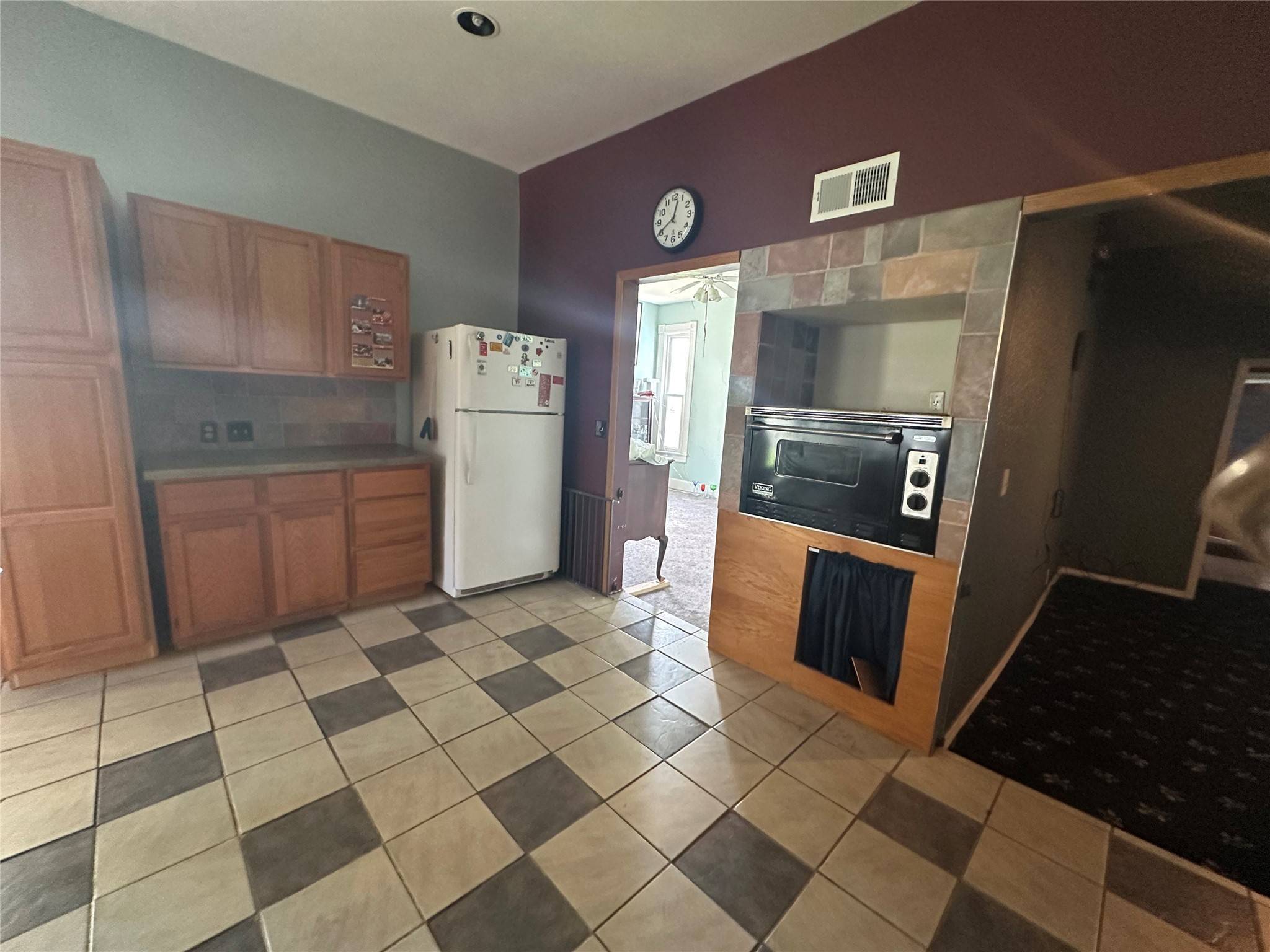 Des Moines, IA 50314,1717 10th Street