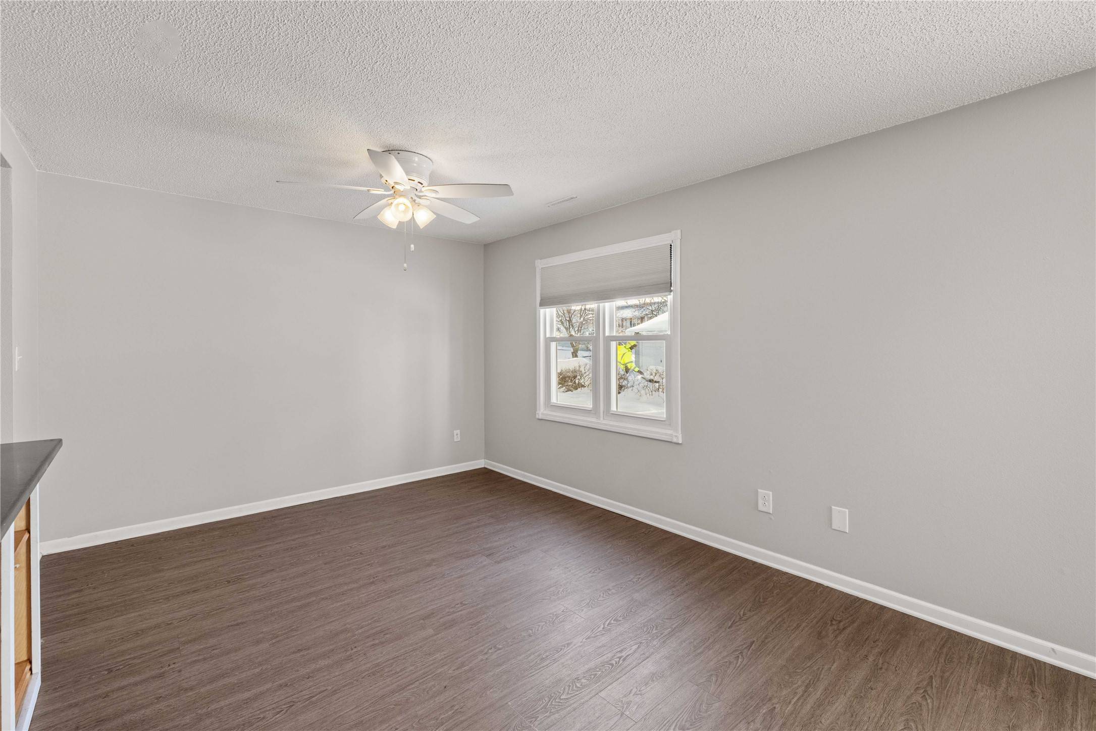 West Des Moines, IA 50266,1240 49th Street #5
