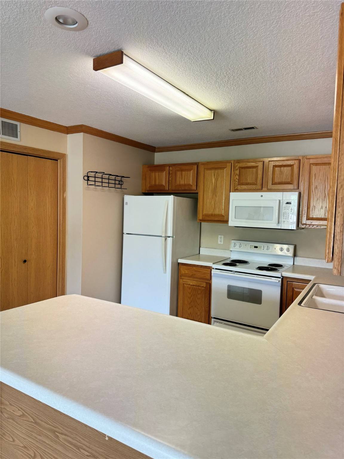 Urbandale, IA 50322,10141 Sutton Drive #7
