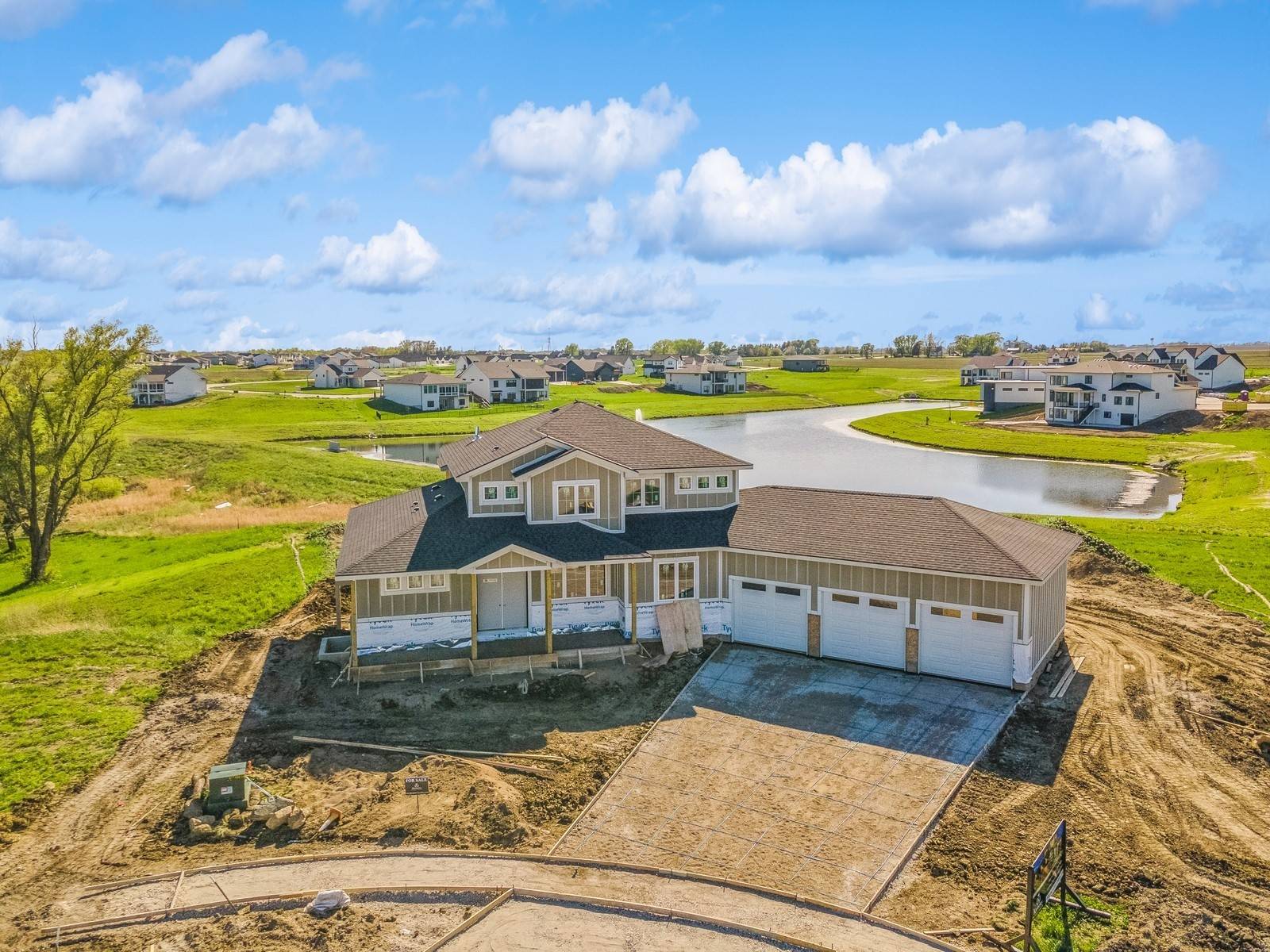 Urbandale, IA 50323,4644 176th Street