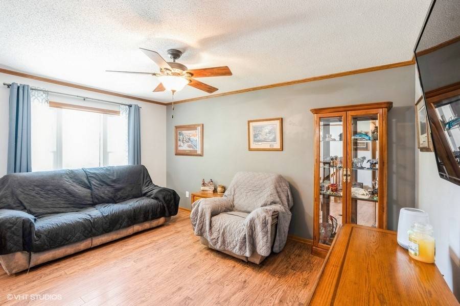 Des Moines, IA 50320,2430 SE 19th Street