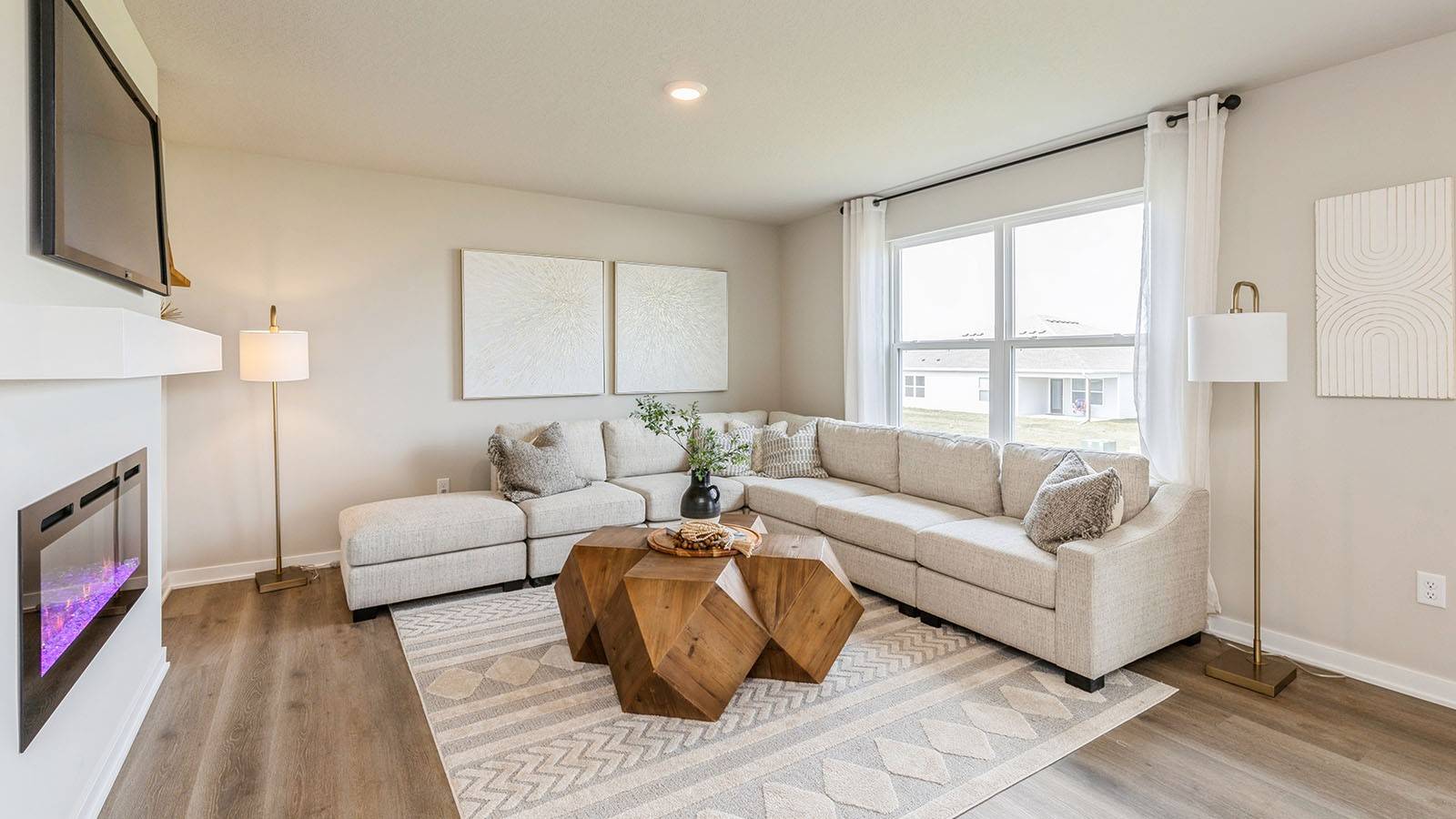 West Des Moines, IA 50265,2642 SE Creekhill Way