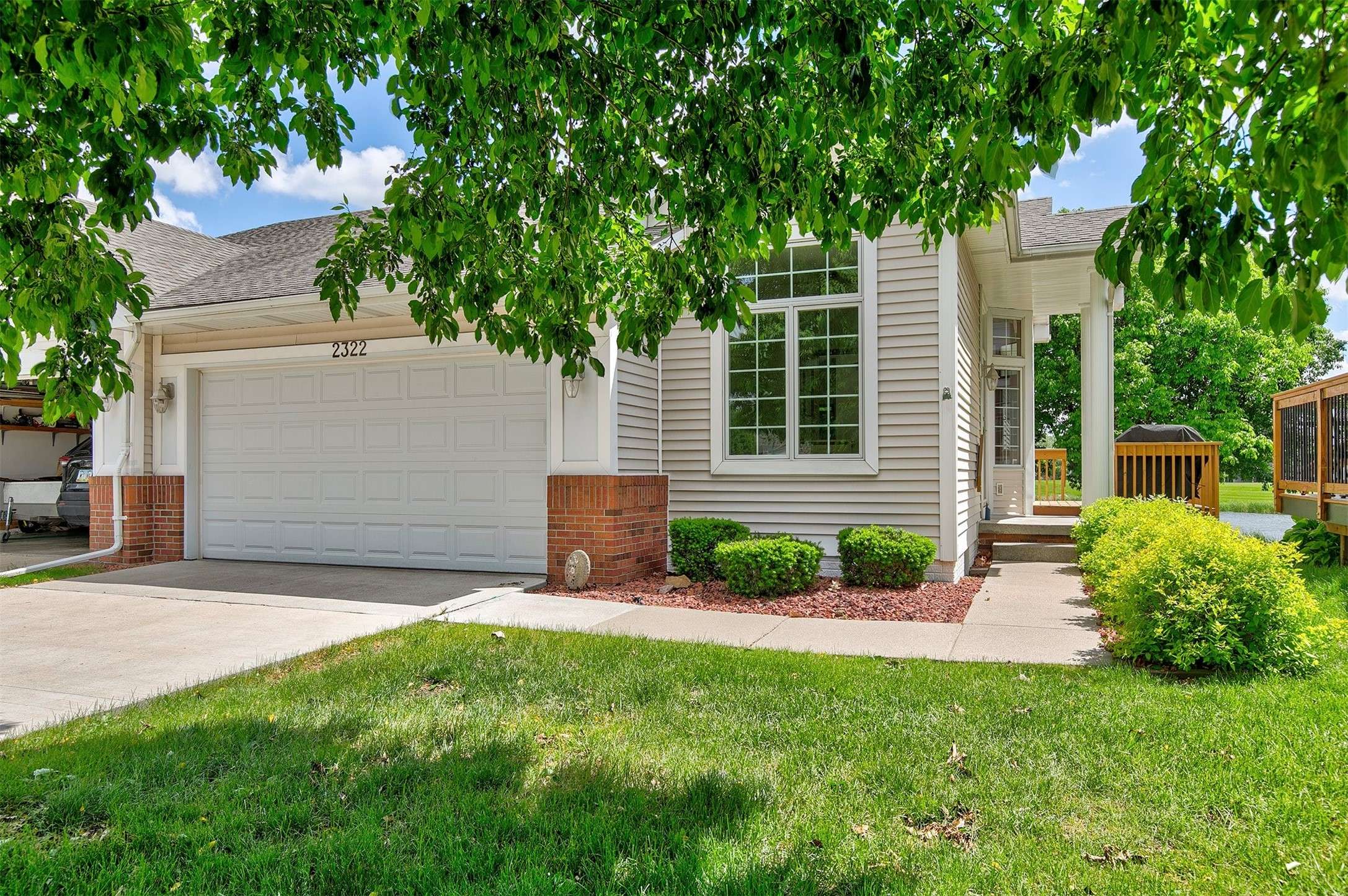 West Des Moines, IA 50265,2322 Valley Ridge Place