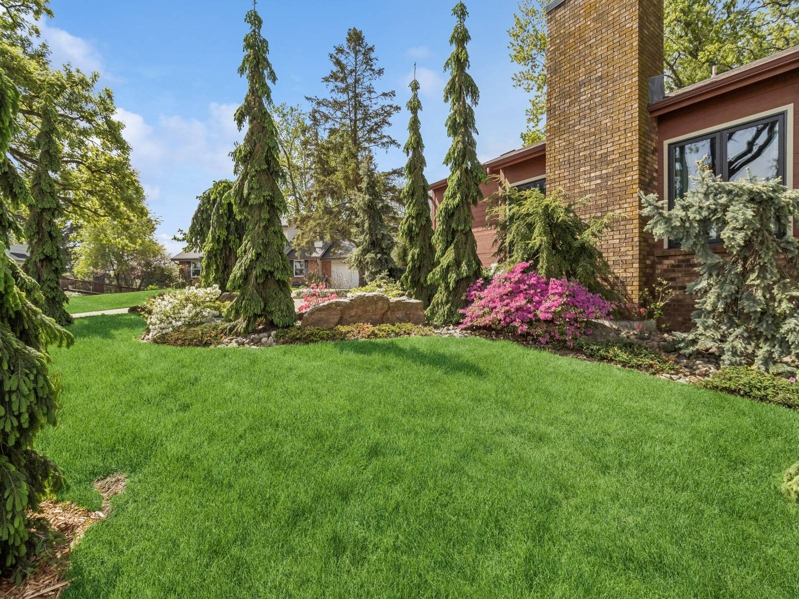 Des Moines, IA 50321,2900 Virginia Place