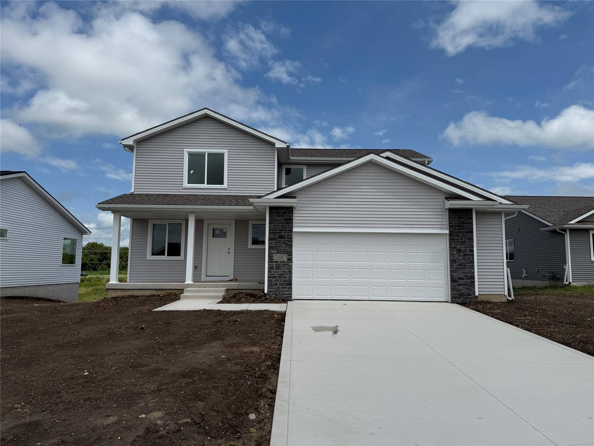 Adel, IA 50003,25087 Bluebird Circle