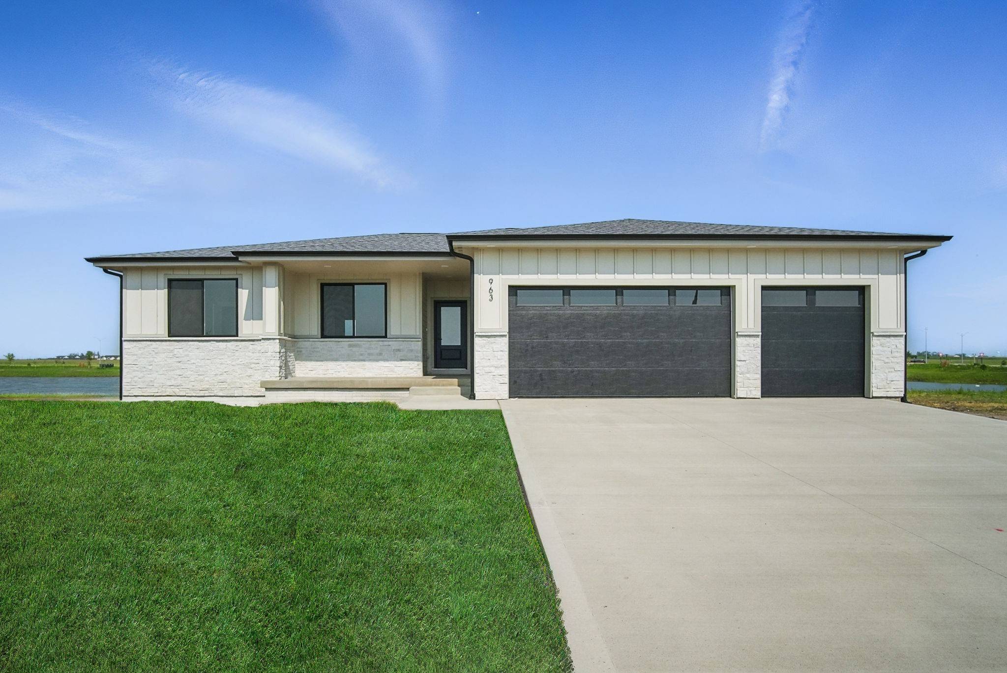 Grimes, IA 50111,963 SW Cattail Road