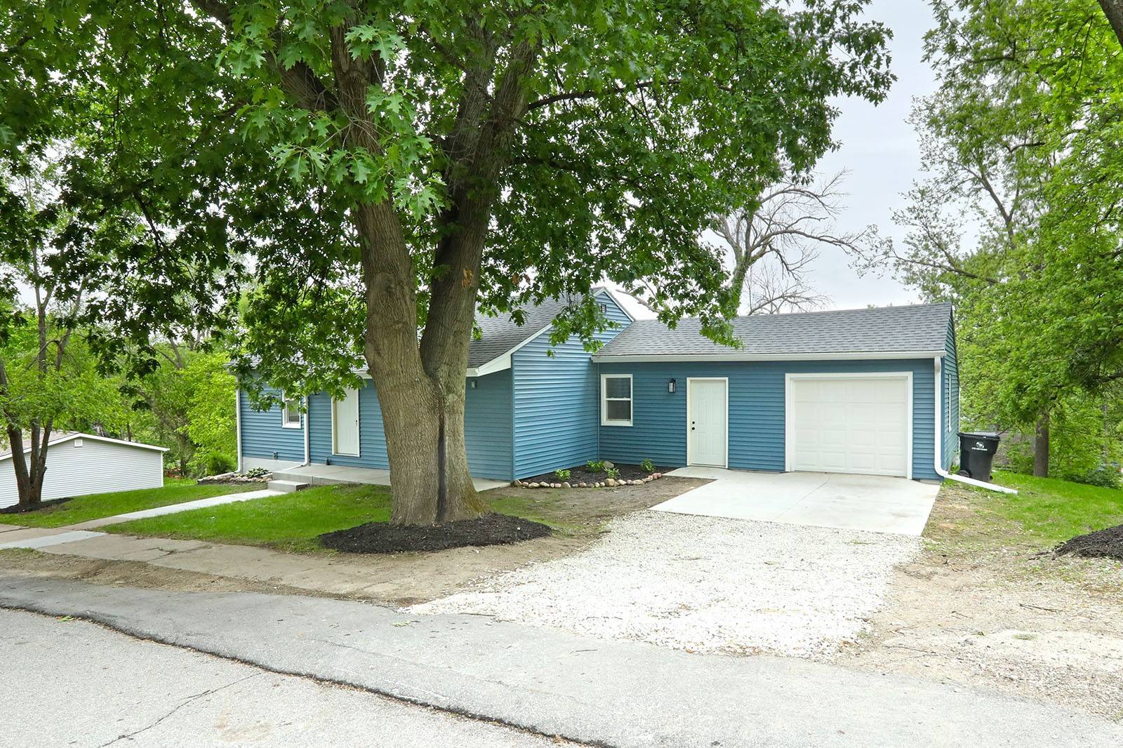 Colfax, IA 50054,314 E Front Street