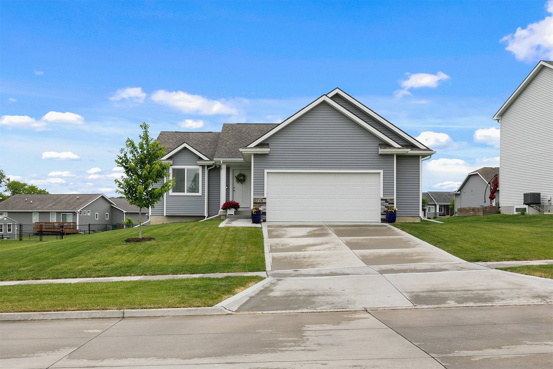 Norwalk, IA 50211,716 Orchard View Drive