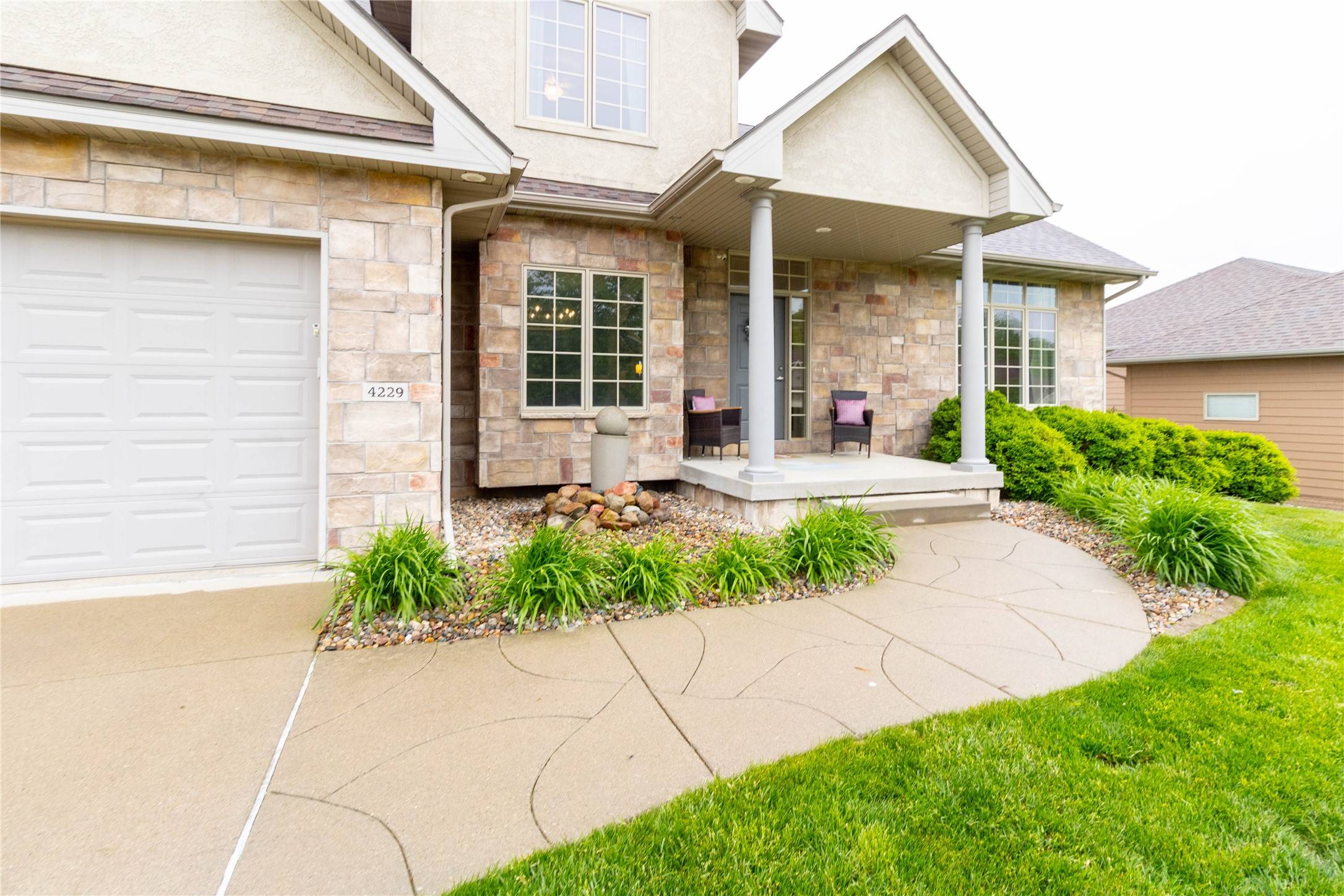 Urbandale, IA 50323,4229 162nd Street