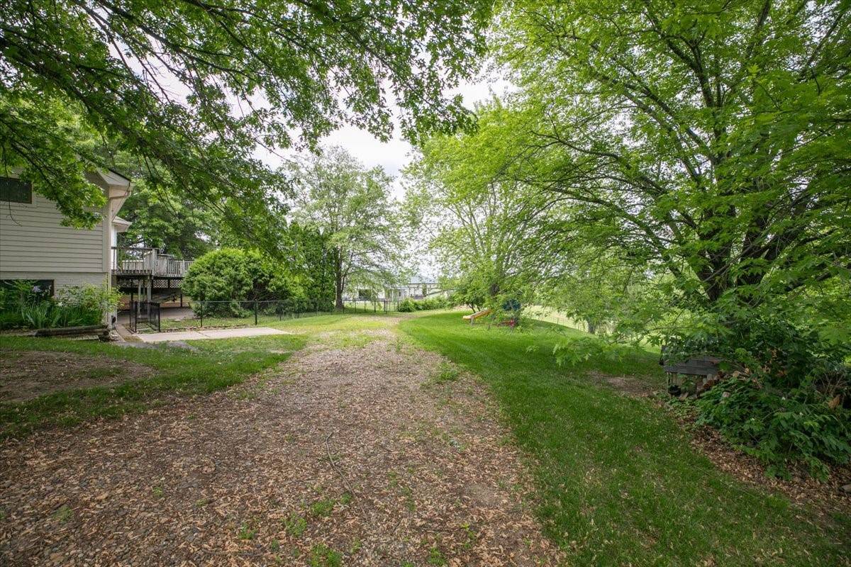 Pella, IA 50219,806 195th Avenue