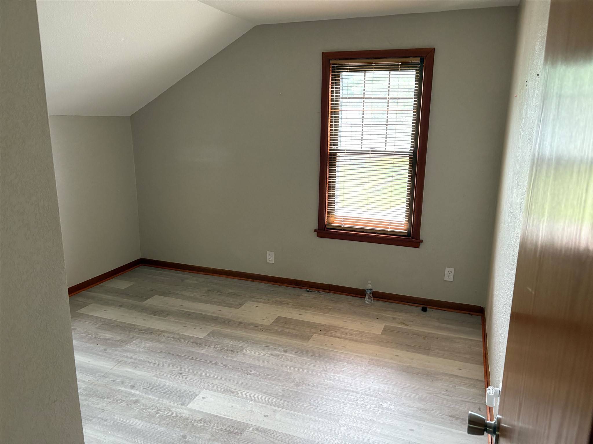 Des Moines, IA 50322,3206 62nd Street