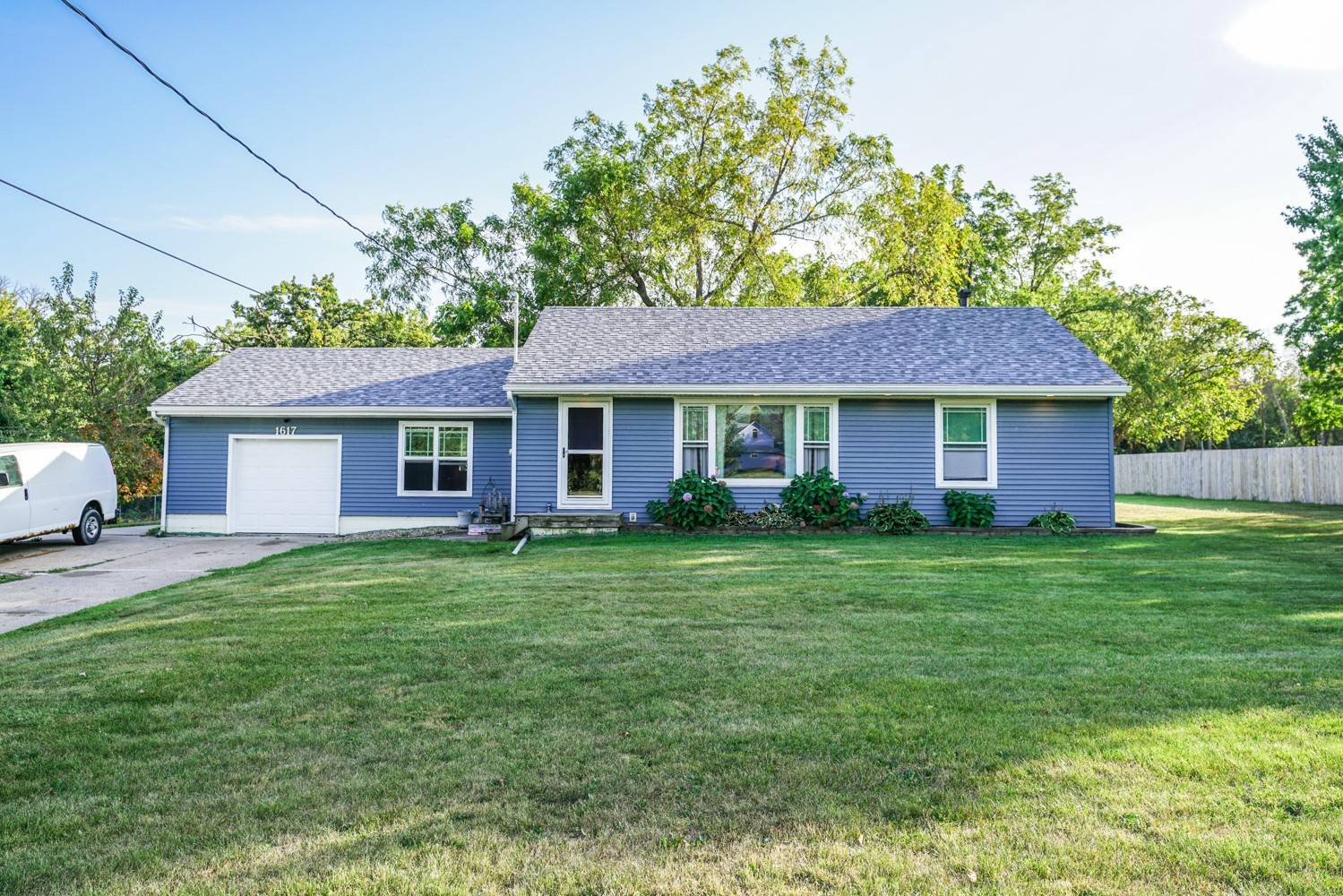 Des Moines, IA 50320,1617 Evergreen Avenue