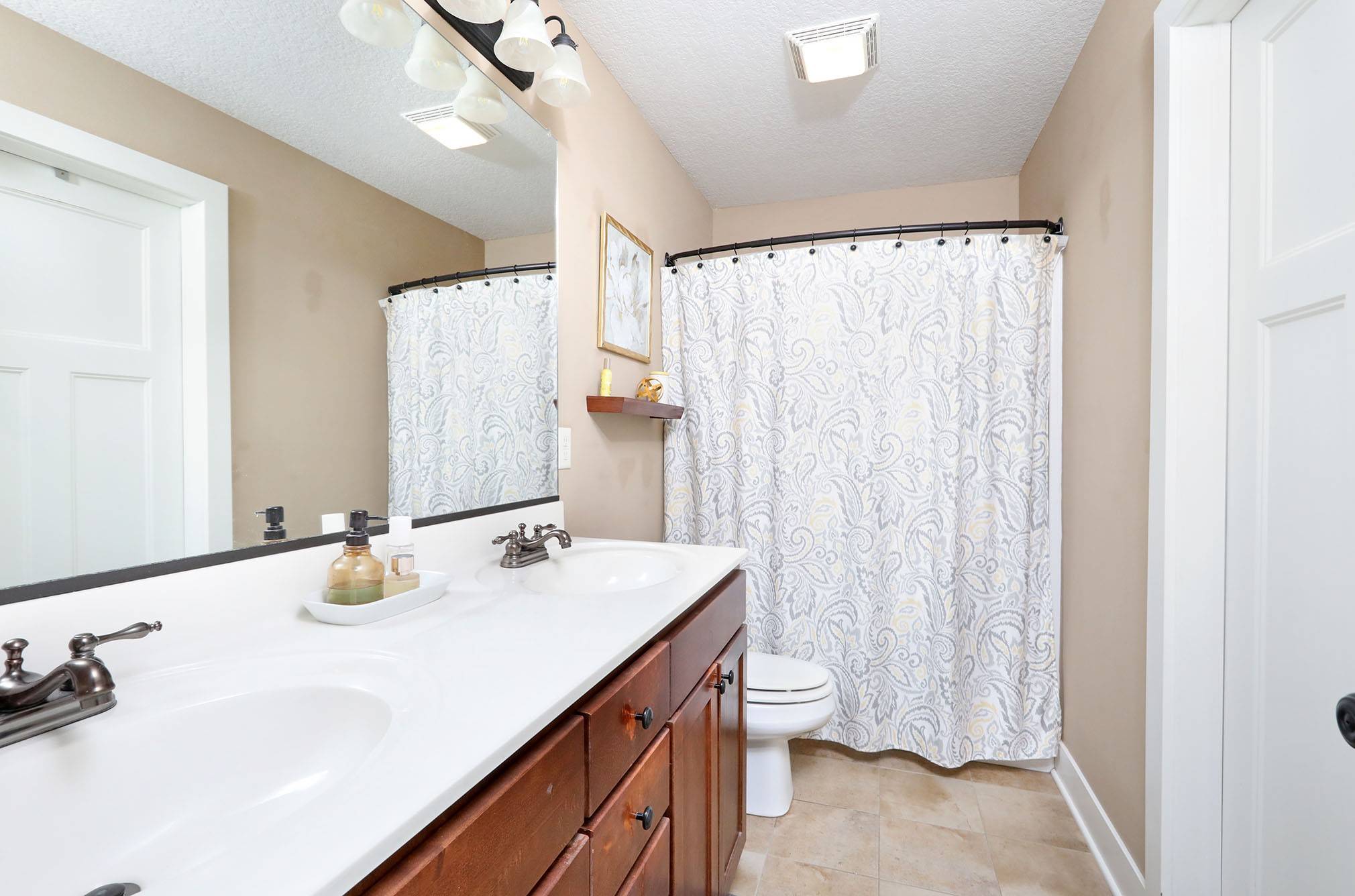 Grimes, IA 50111,1504 NW Calista Street