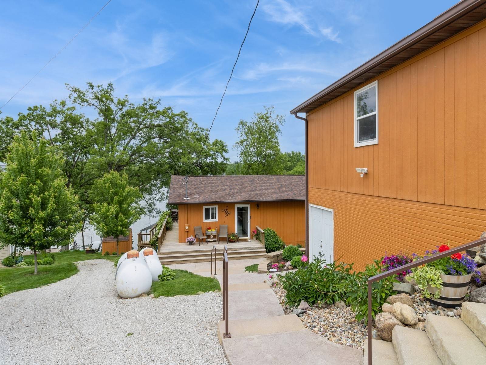 Montezuma, IA 50171,201 Cottage Lane