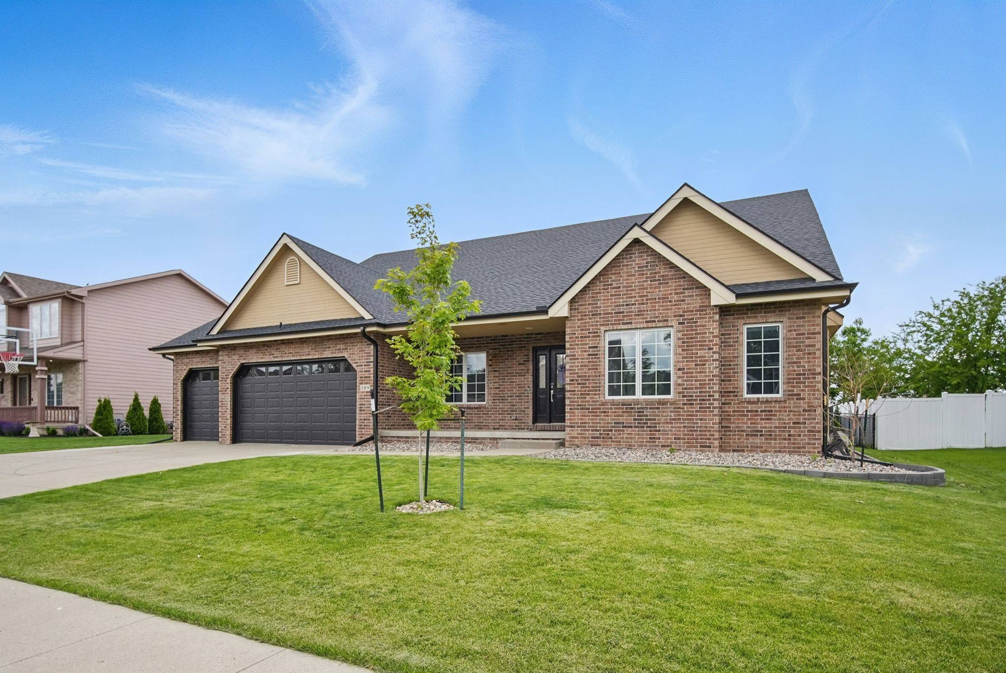 Altoona, IA 50009,309 11th Street NW