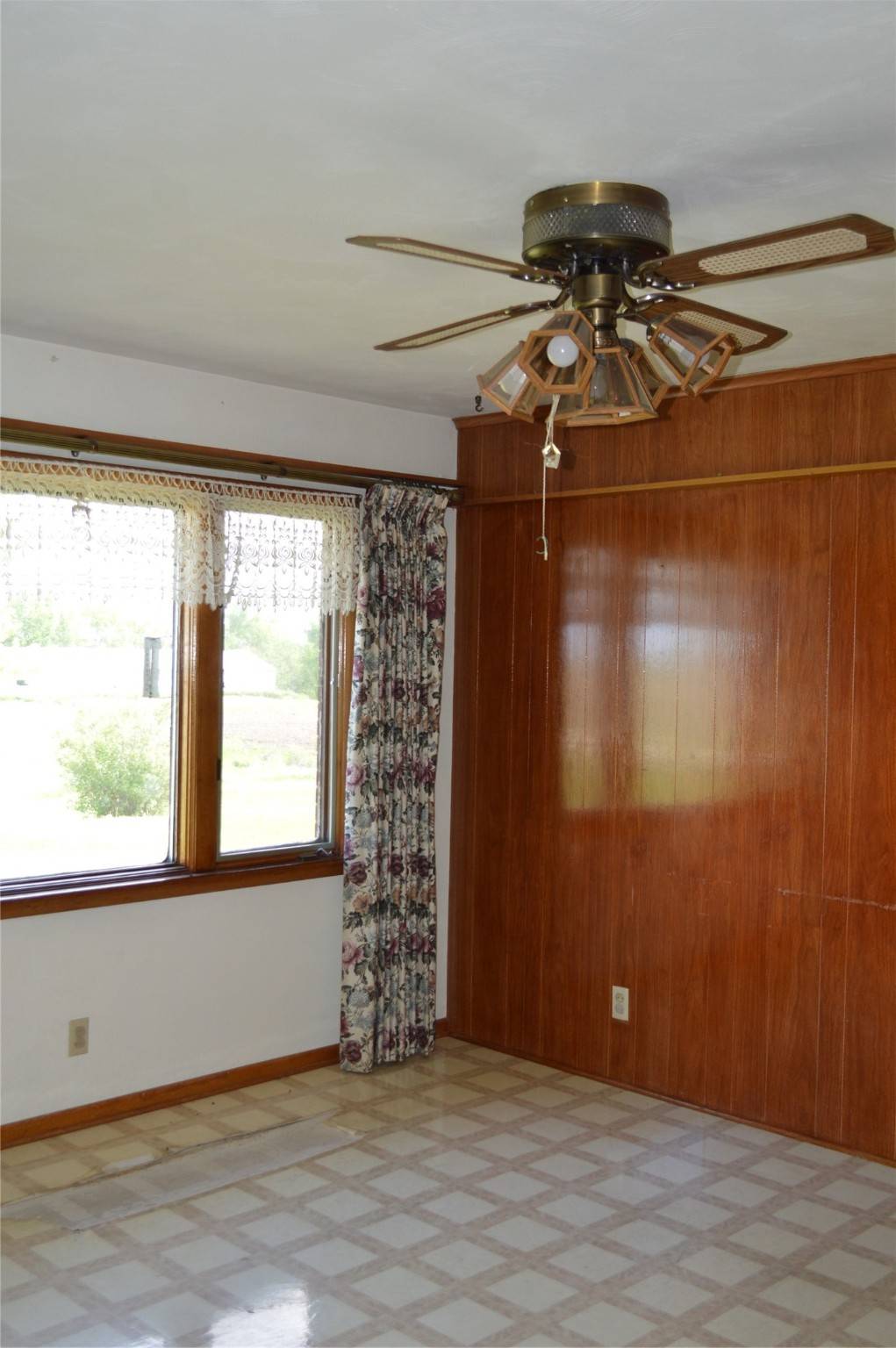Knoxville, IA 50138,2234 155th Place