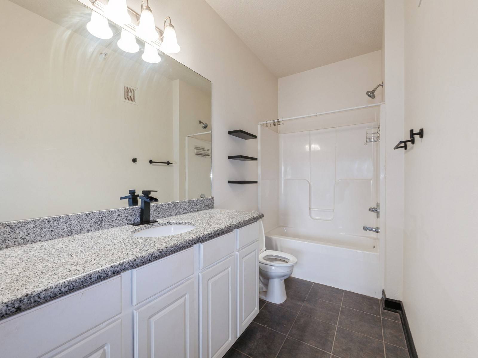West Des Moines, IA 50266,8350 EP True Parkway #1203