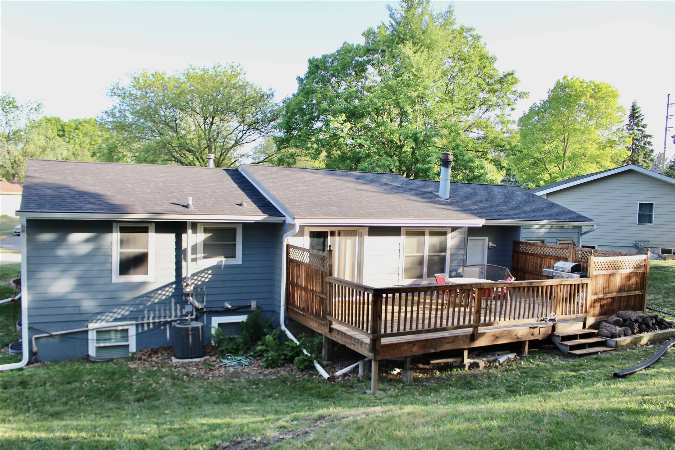 Ames, IA 50014,1323 Wisconsin Circle