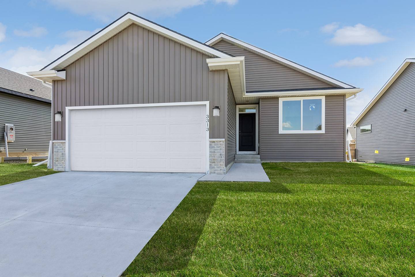 Ankeny, IA 50021,4212 NE 5th Street