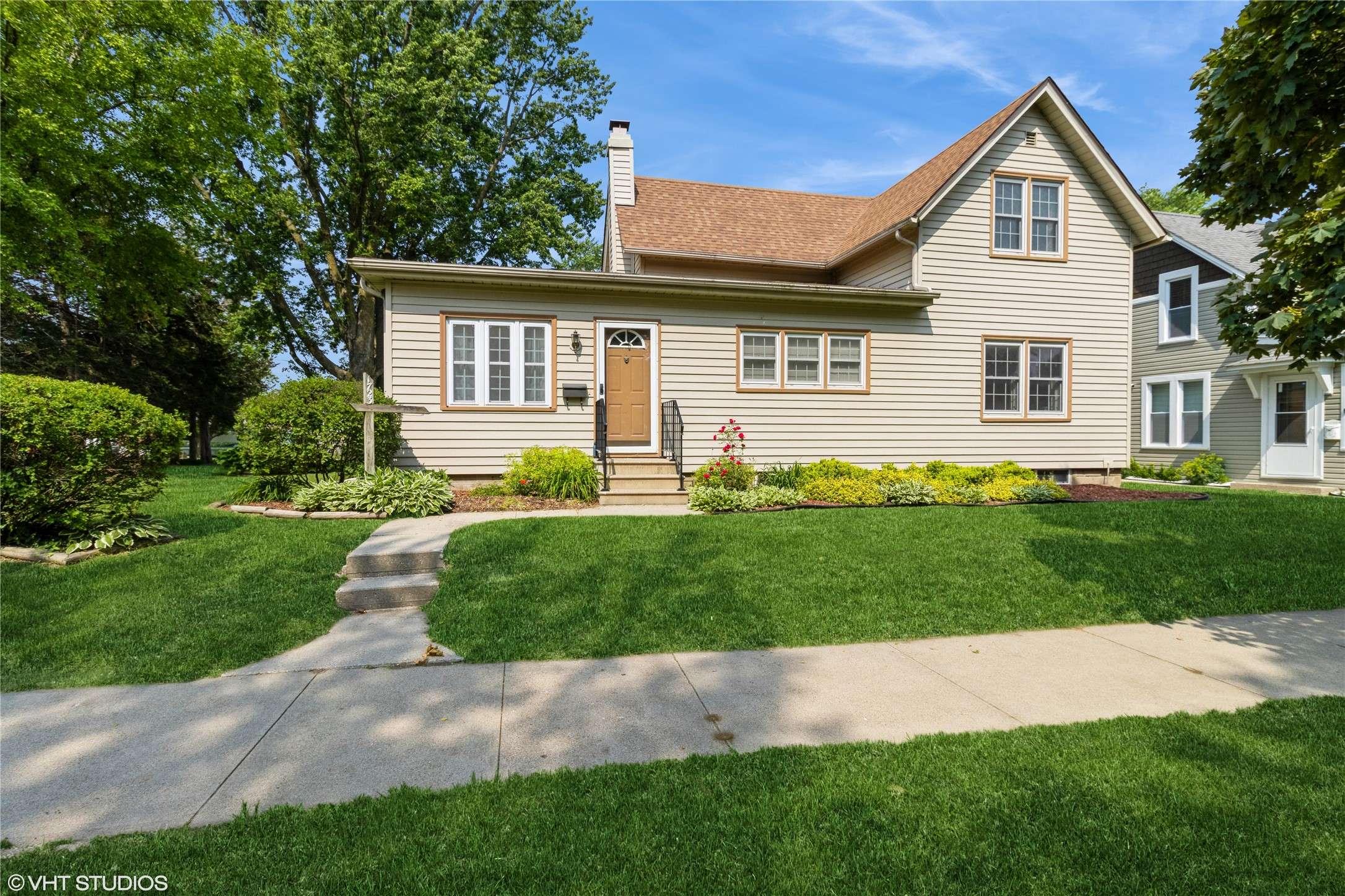 Perry, IA 50220,1723 6th Street