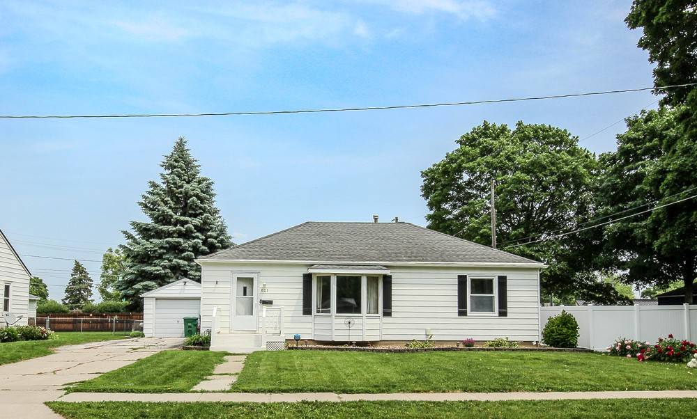 Ankeny, IA 50023,621 SW Southlawn Circle
