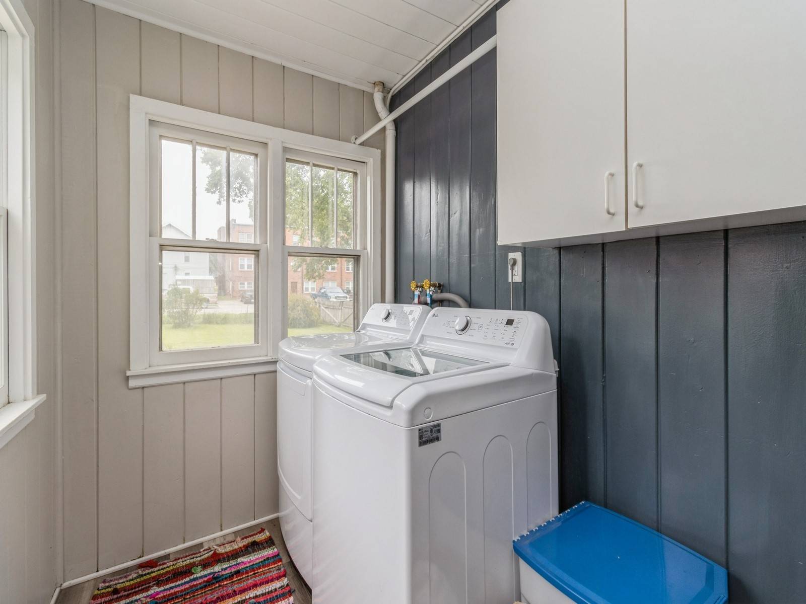 Indianola, IA 50125,607 N Howard Street