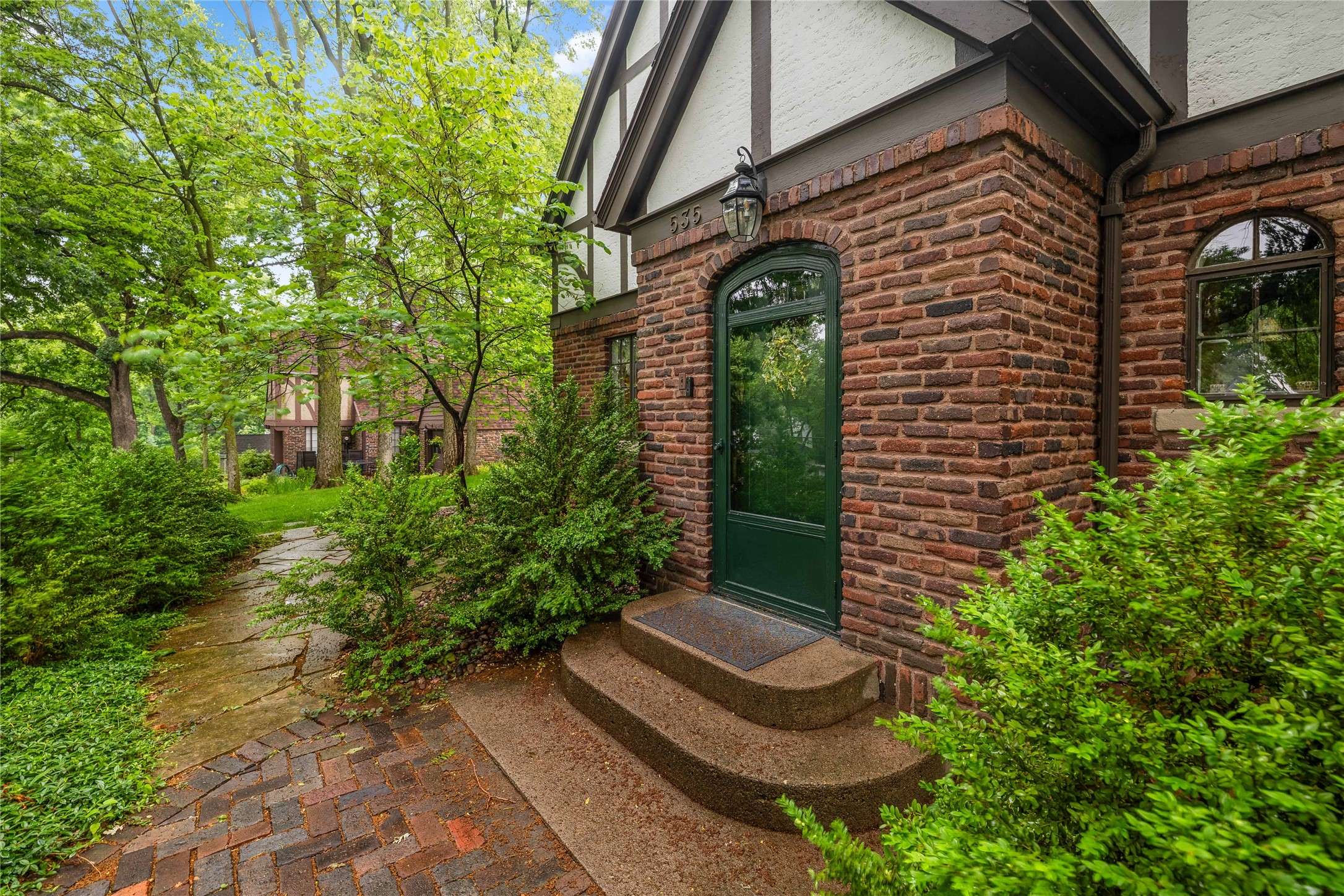 Ames, IA 50014,535 Forest Glen Street