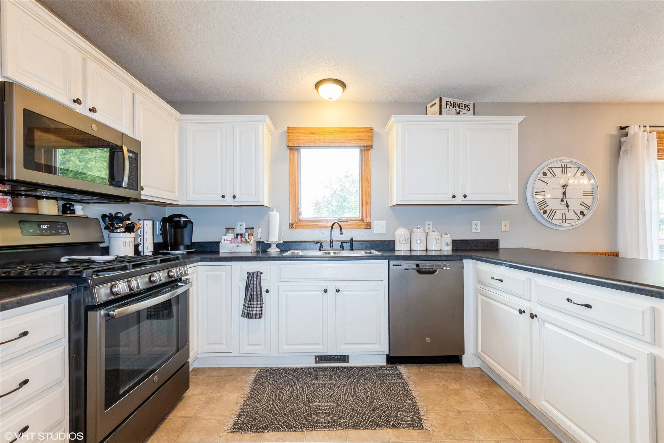 Prairie City, IA 50228,508 S Veverka Drive