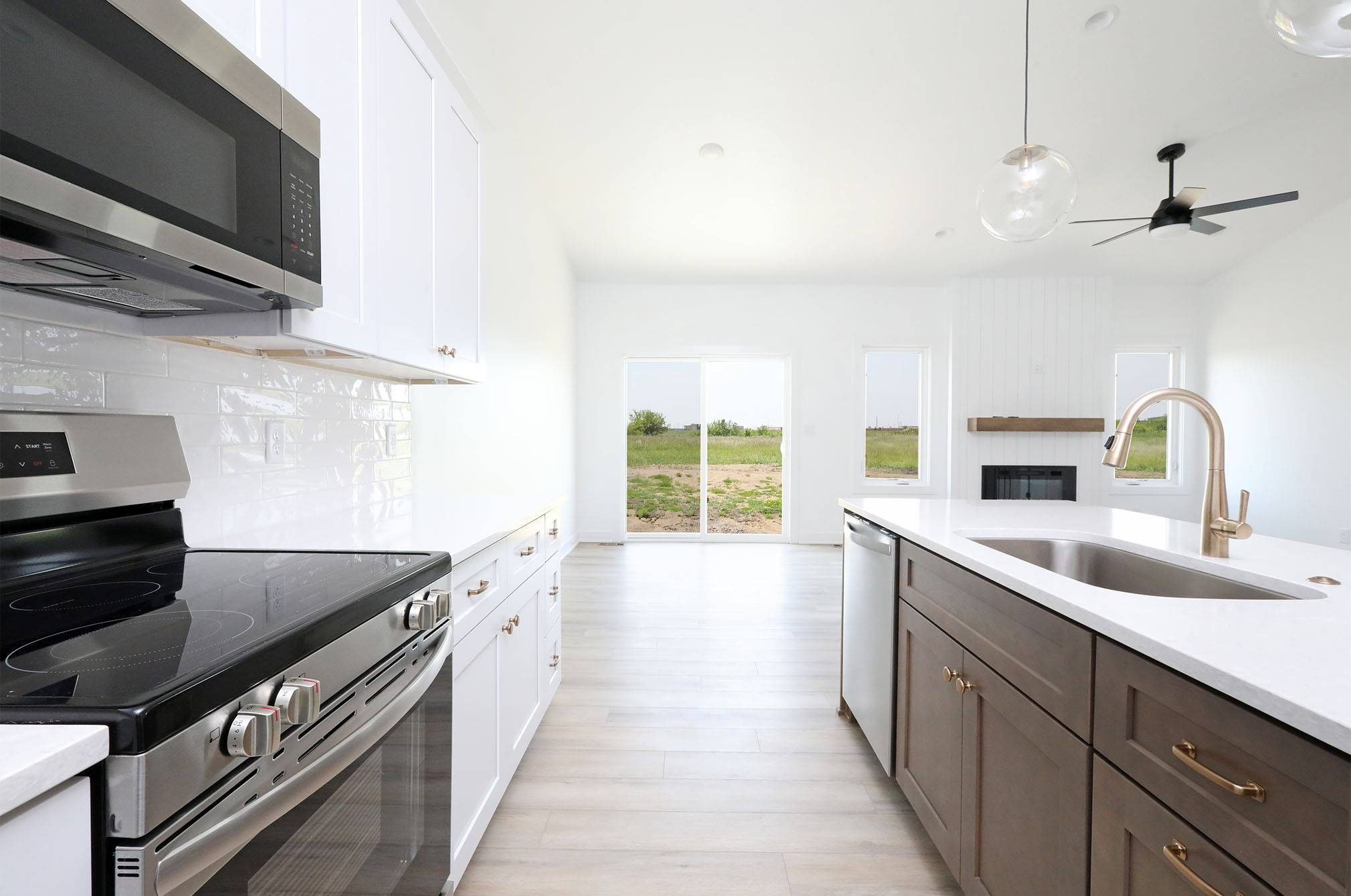 Grimes, IA 50111,2412 NE 6th Street