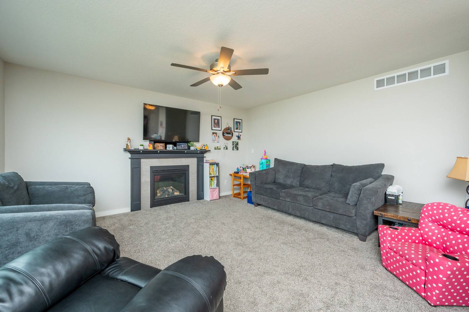 Waukee, IA 50263,1255 NW Pine Bluff Circle