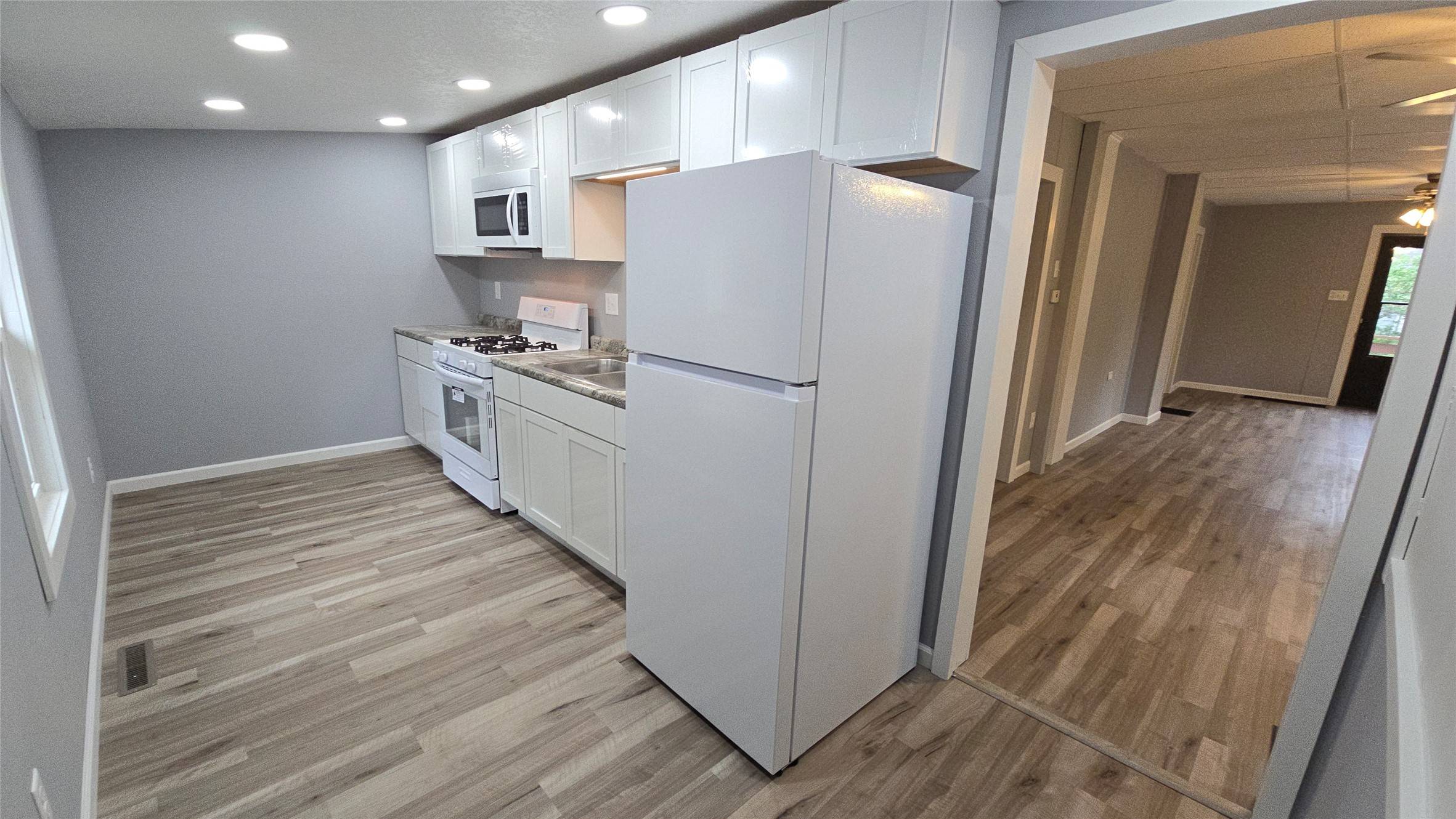 Waterloo, IA 50703,47 Zuma Street