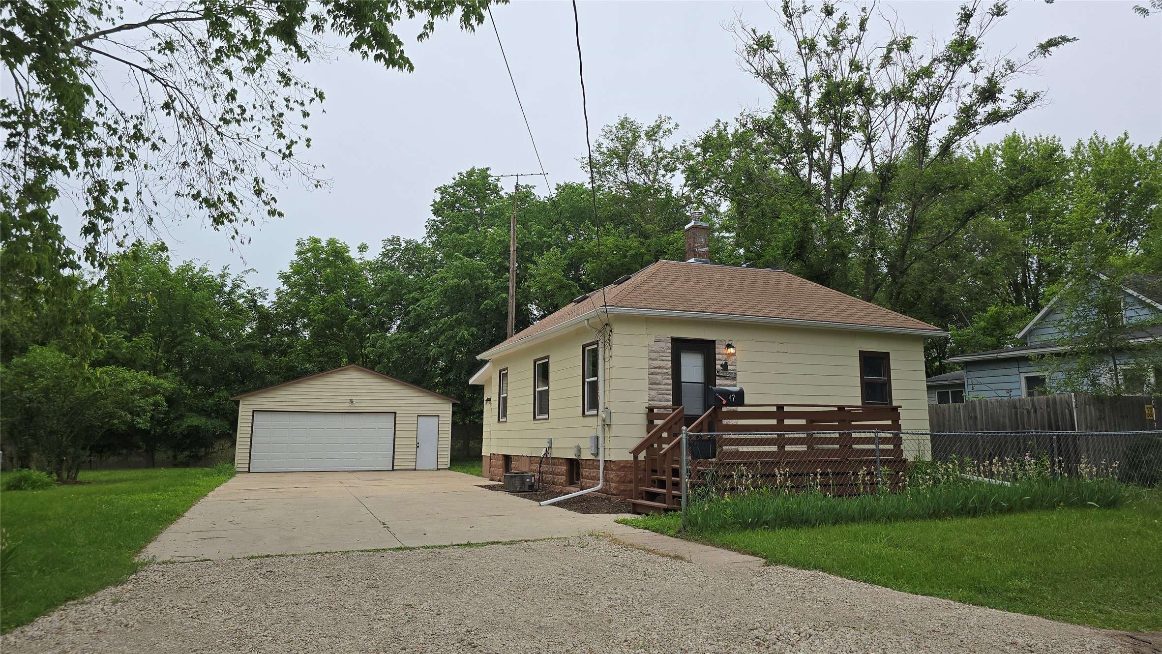 Waterloo, IA 50703,47 Zuma Street