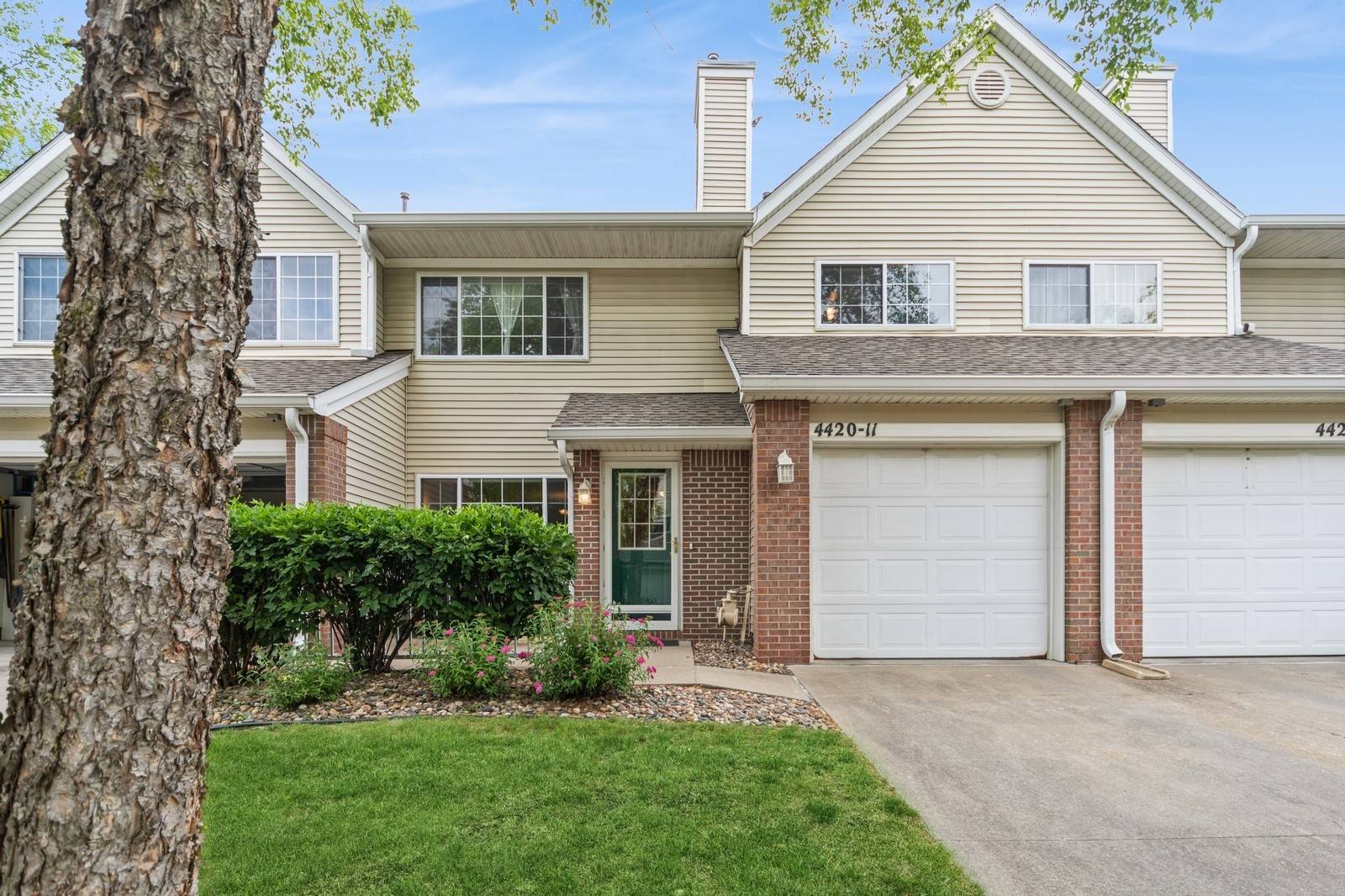 Urbandale, IA 50322,4420 104th Street #11