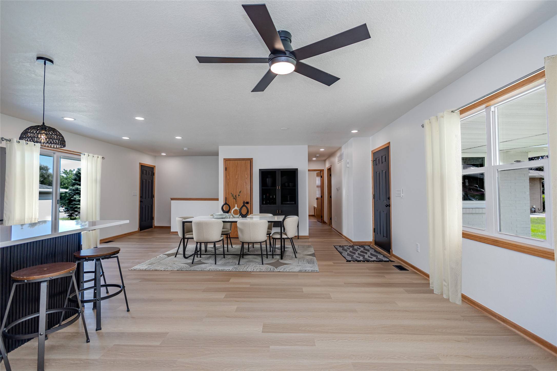 West Des Moines, IA 50265,609 17th Street