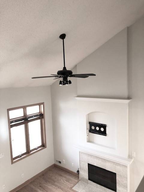 West Des Moines, IA 50266,811 Burr Oaks Drive #1304