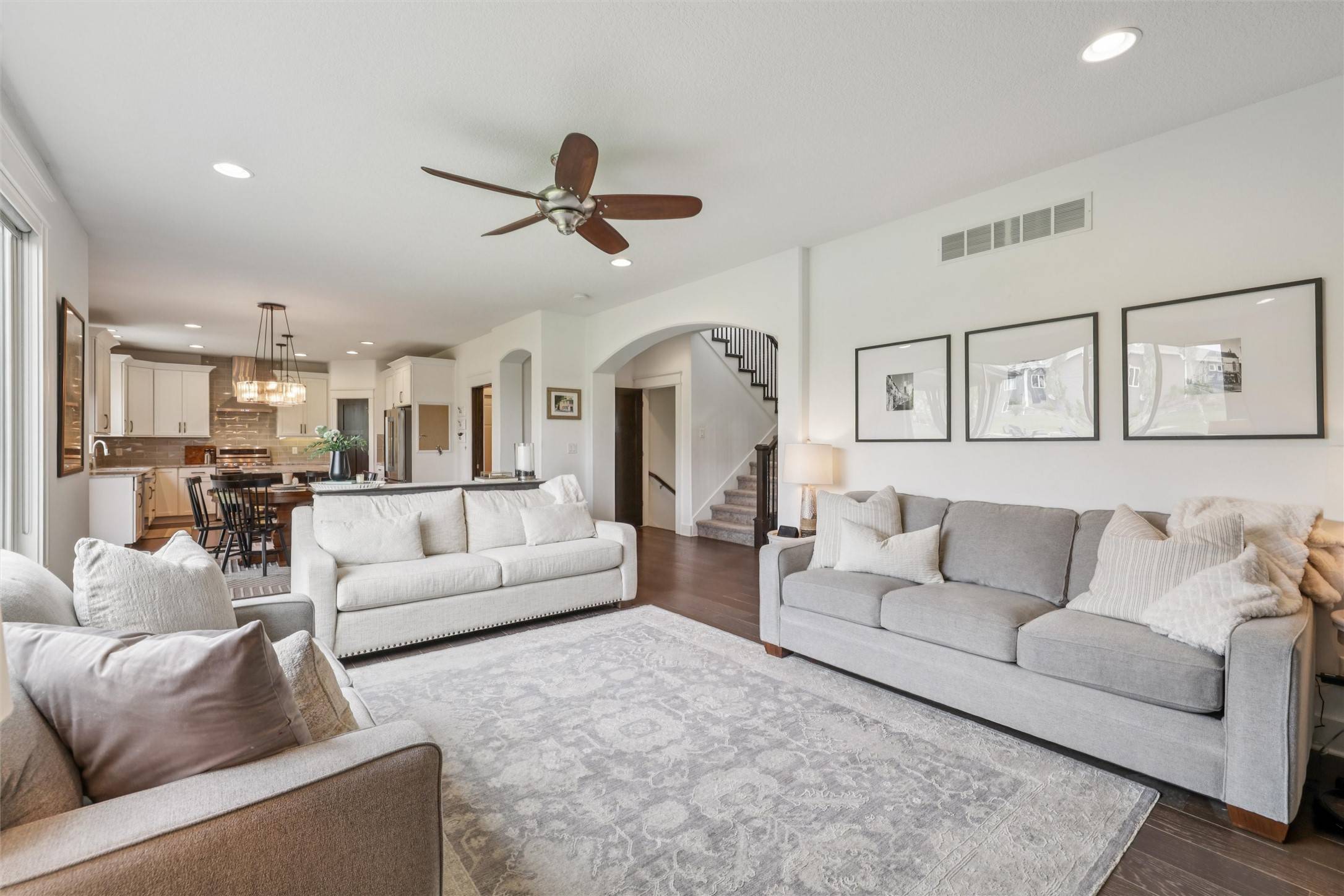 Urbandale, IA 50323,15209 Hickory Drive
